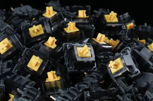 In Stock] Holy Panda X Switches