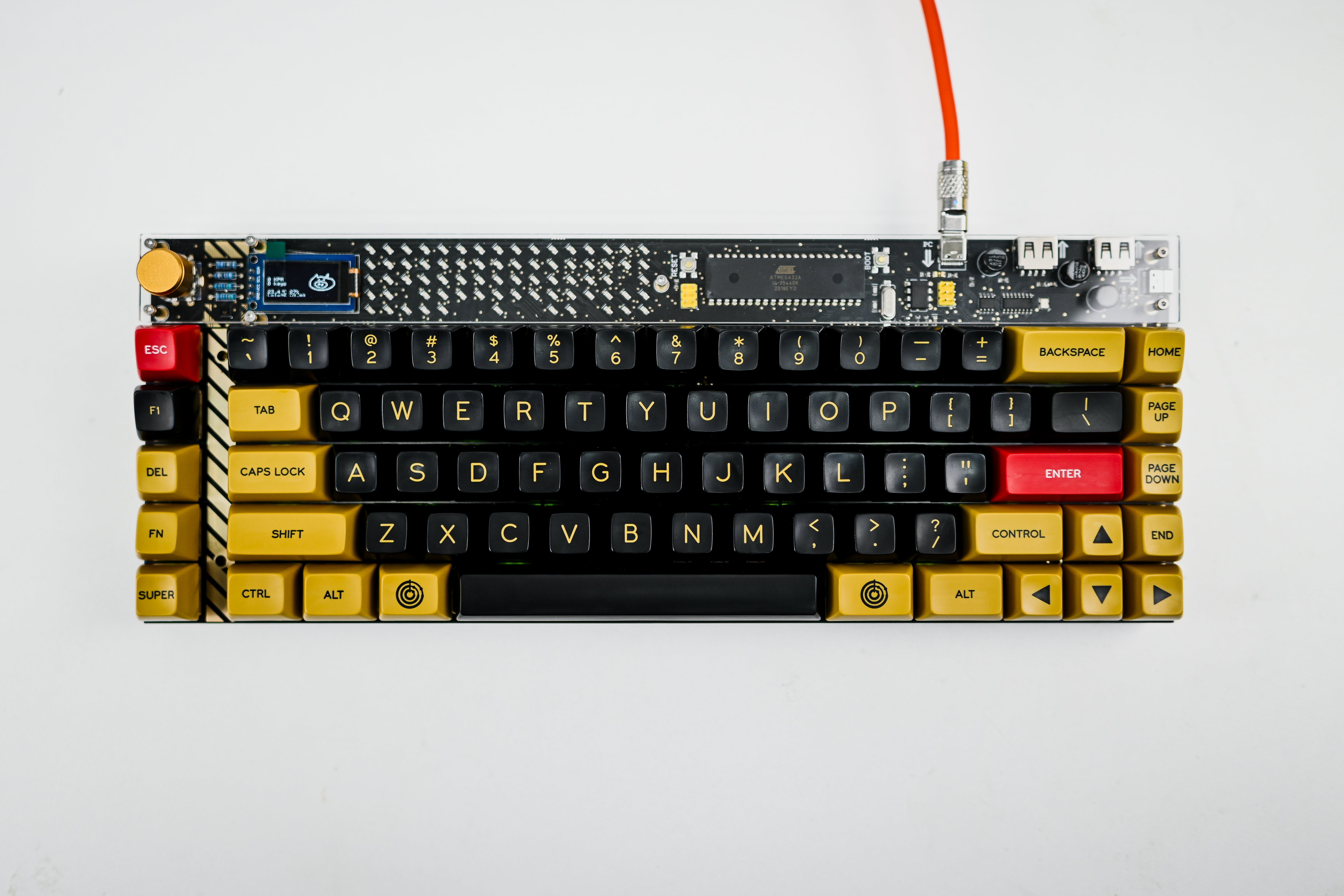 【キーボード】Lelelab Y2K 76 x SA Strong Spirit DSC_1052.jpg?v=1706609407&