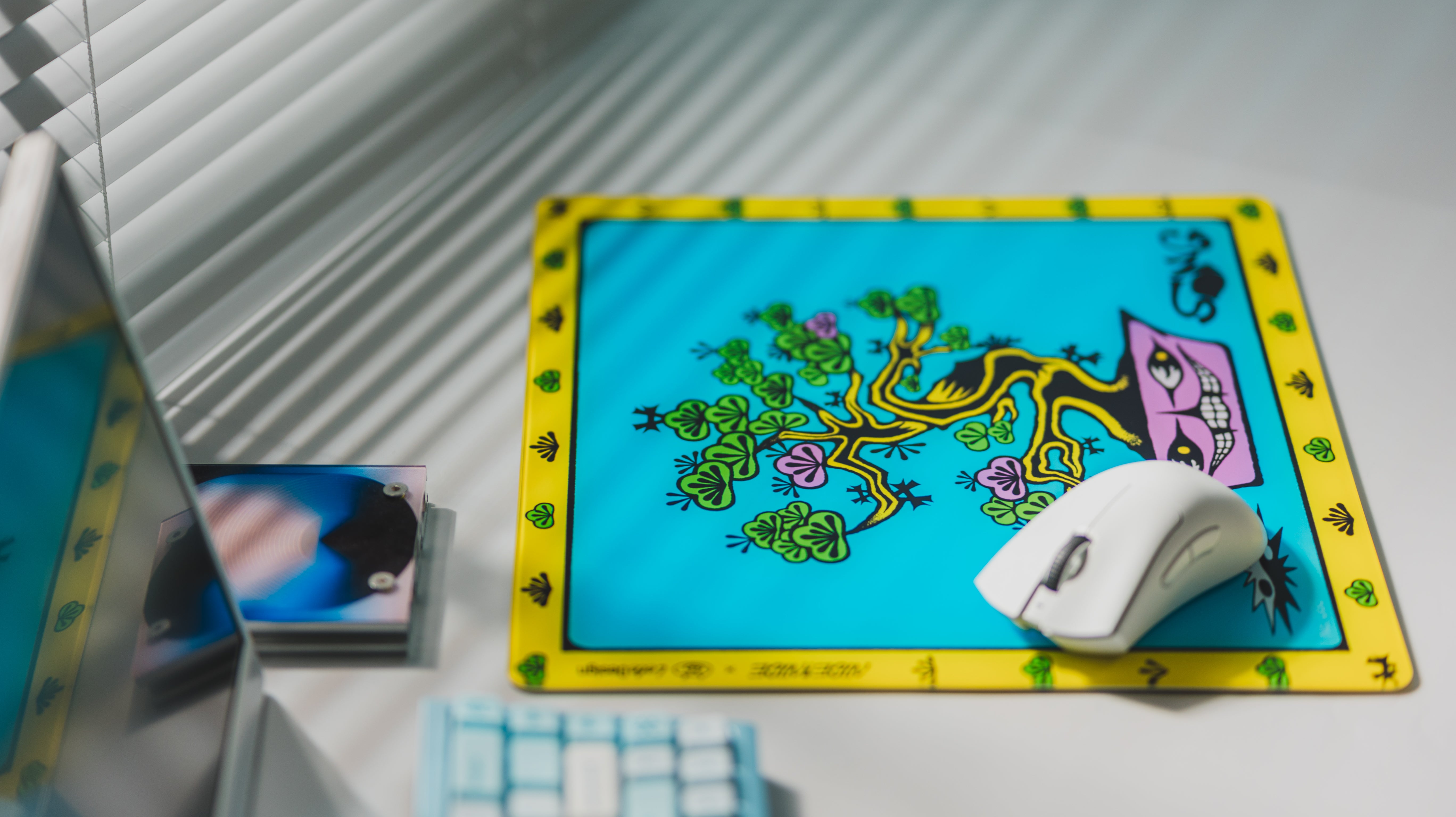 [In Stock] LeleDesign Curation Summer Camp Glass Mousepad（feat. NICE!NICE ®）