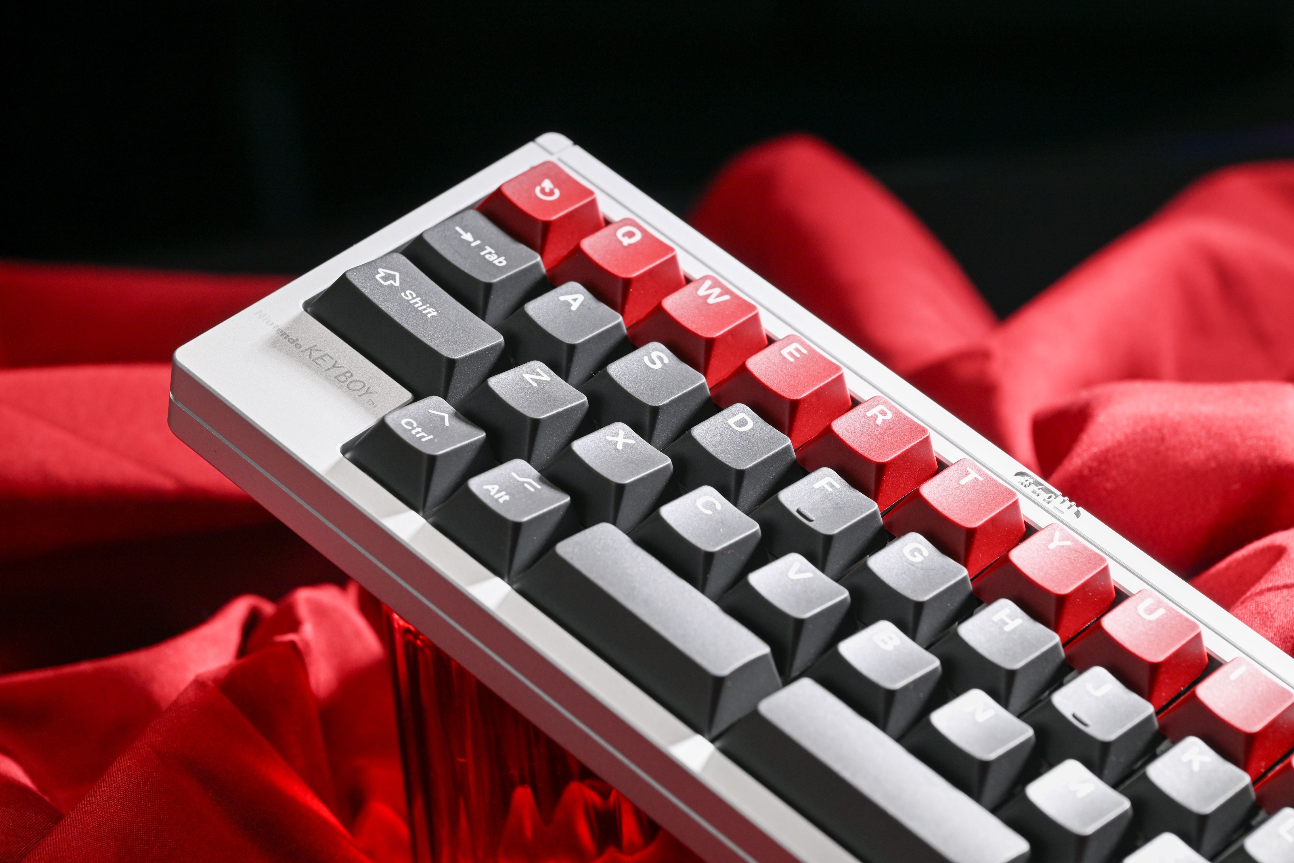 [In Stock] KAP Grey Alert PBT Double-Shot Keycap Set