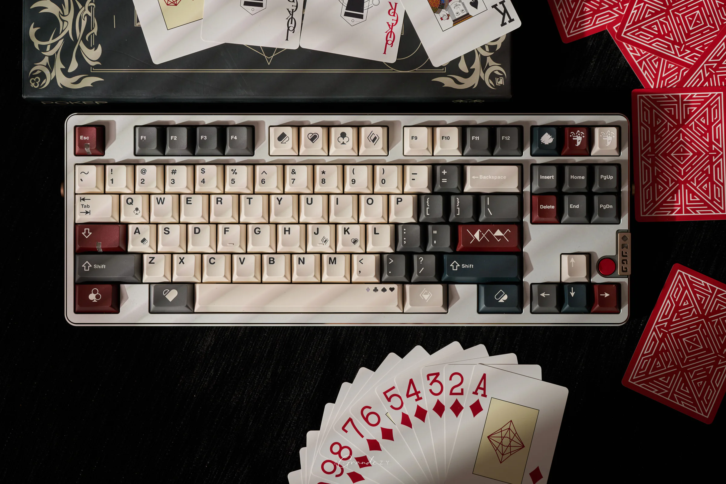 [In Stock] MW Poker R2