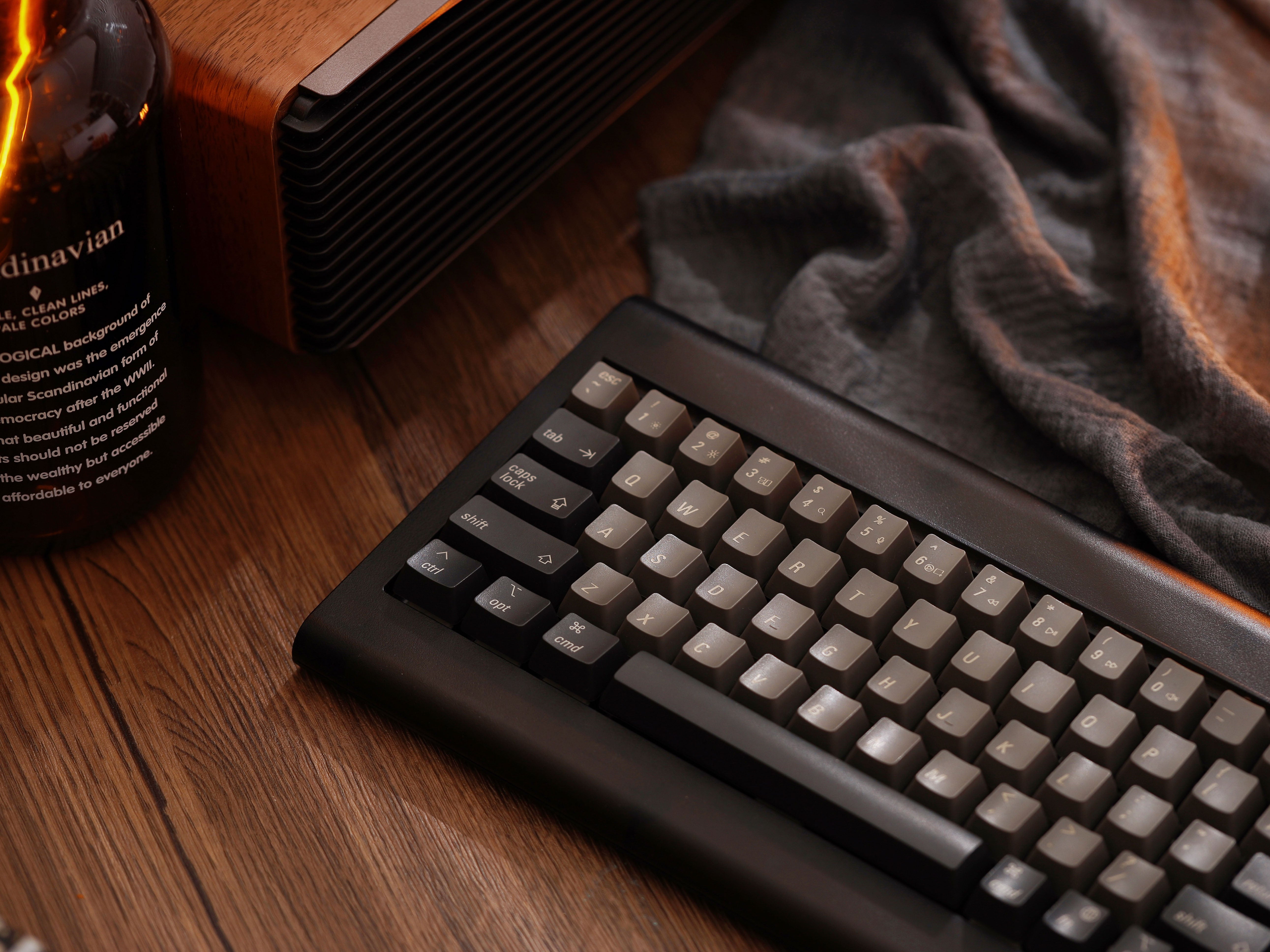 [In Stock] Kataaa Model VI Mechanical Hot-Swappable Keyboard