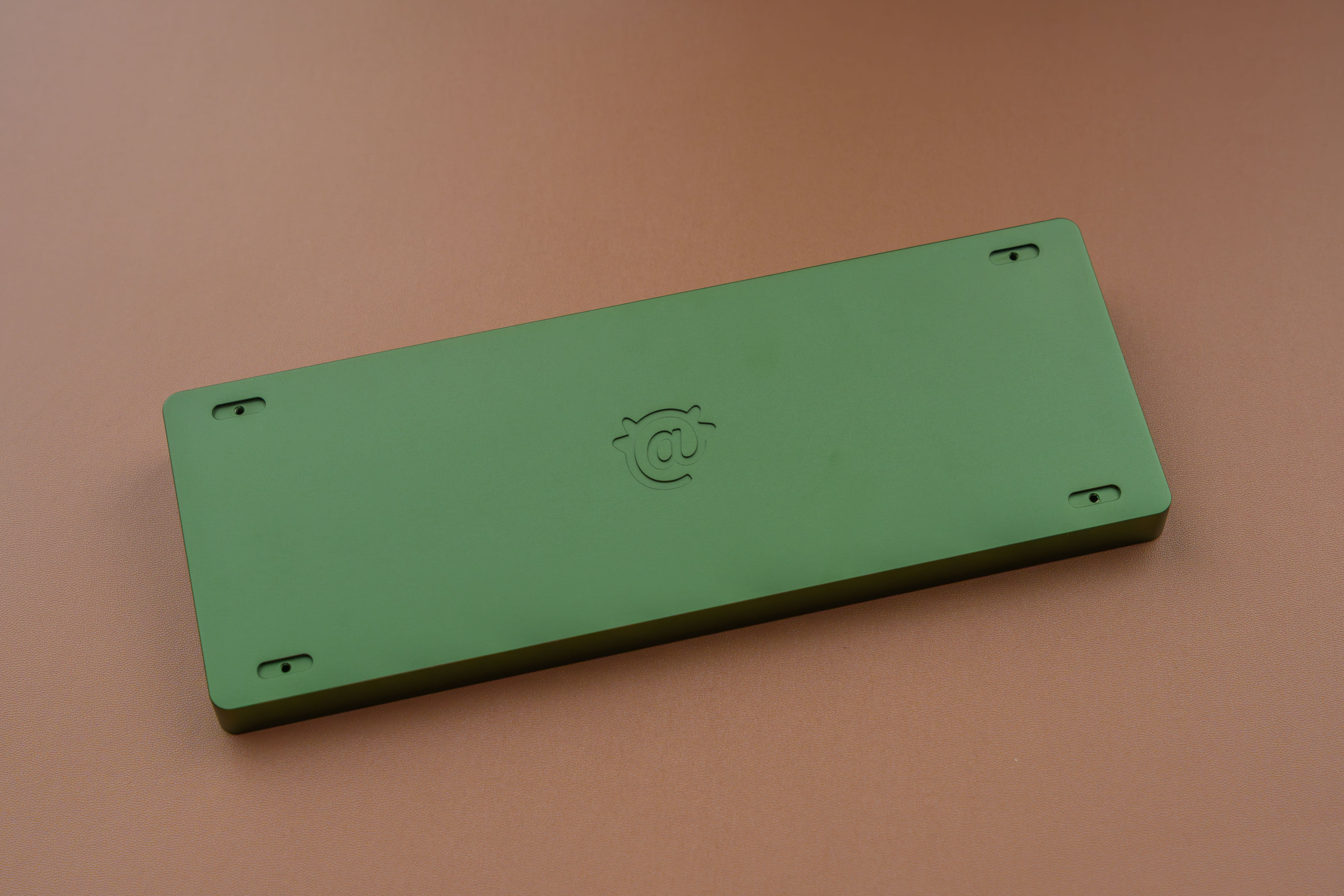 カスタムキーボード Niuniu@40 オーソリニア zFrontierからNiuniuの人気ロープロファイルキーボード「@40」の