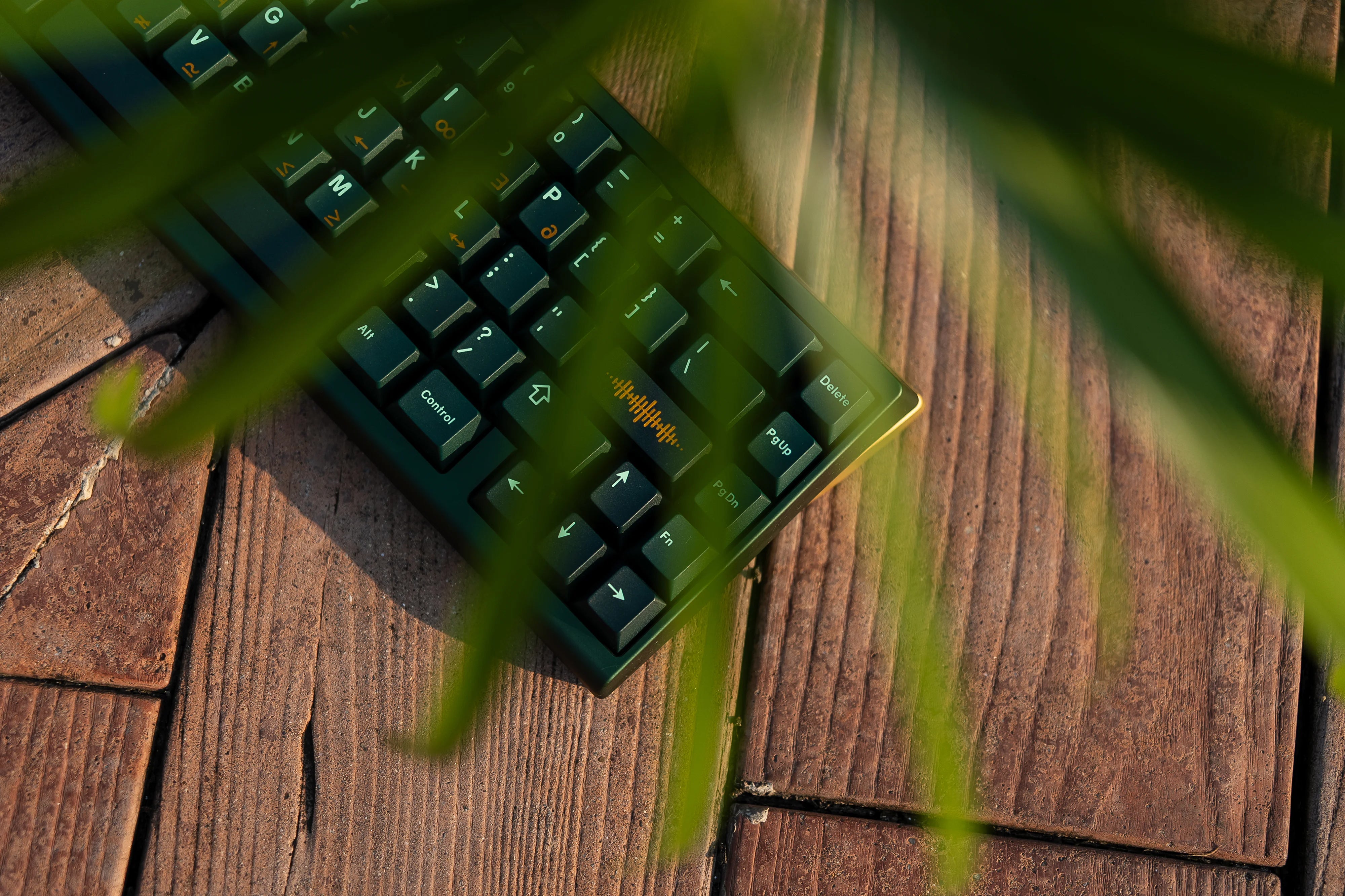 [Pre Order] Smoke65% by Sensy