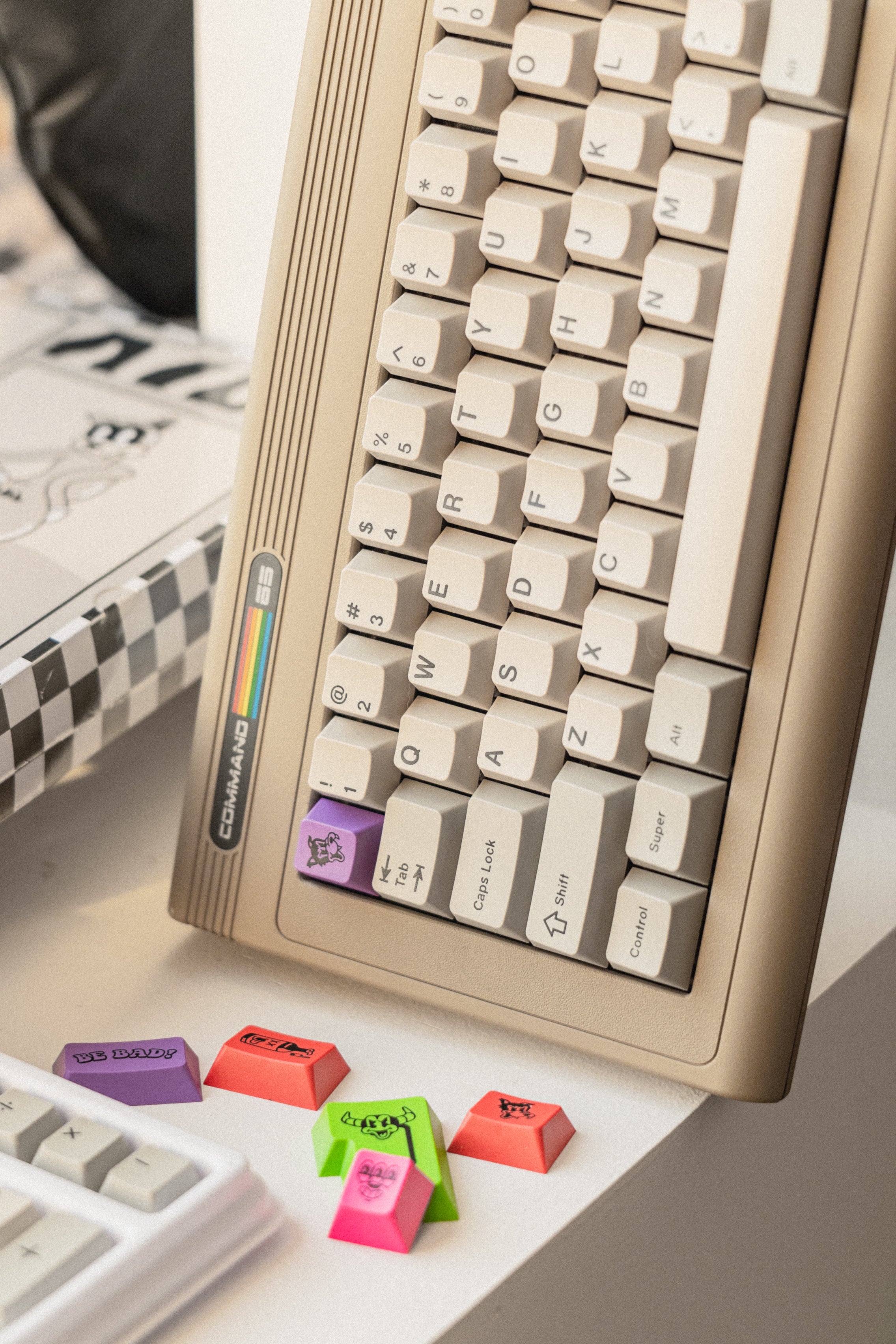 In Stock] PK x BIOI Command 65 R2 Vintage Custom Mechanical Keyboard