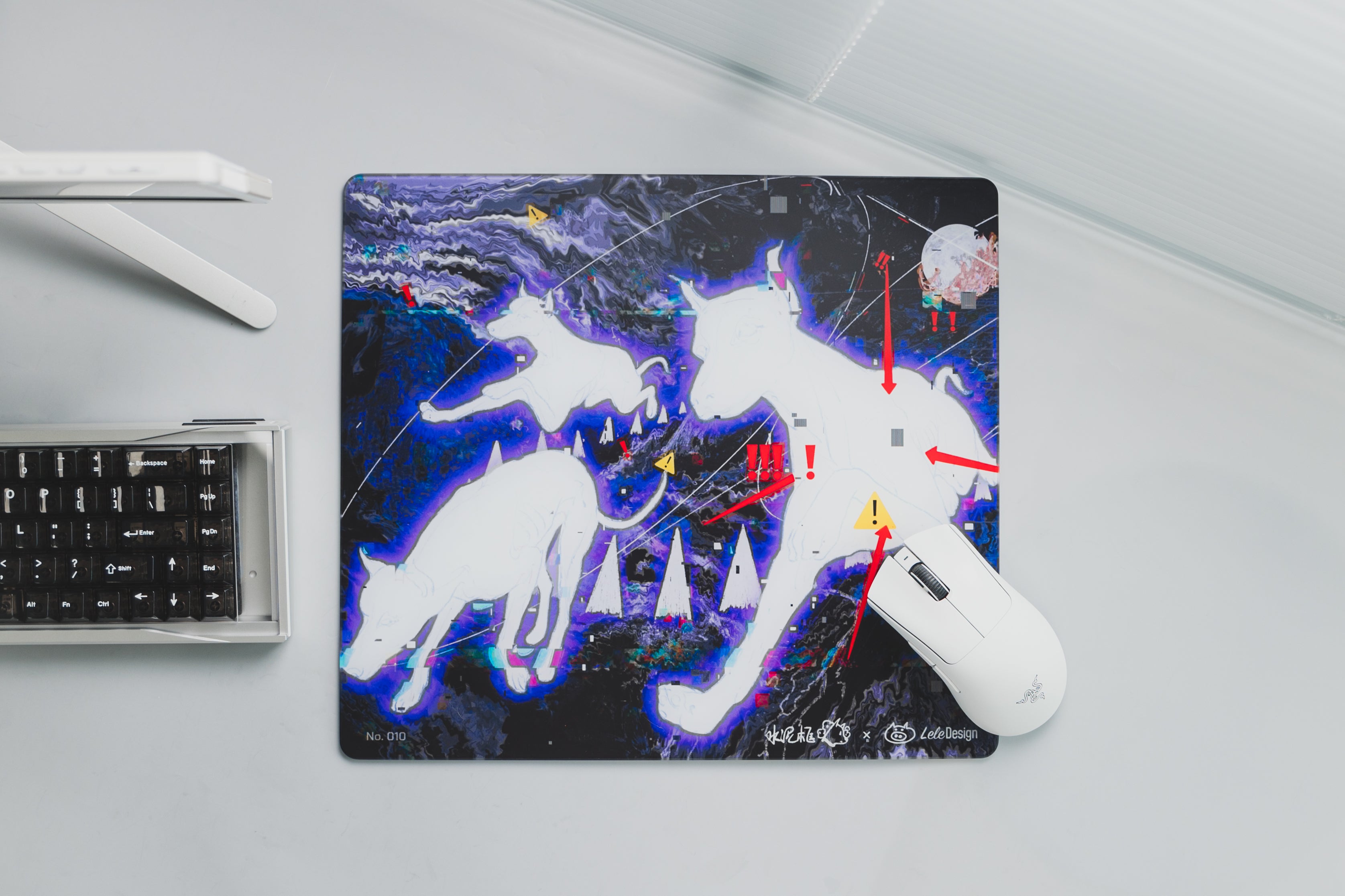 [In Stock] LeleDesign Curation Summer Camp Glass Mousepad（feat. 水泥框）