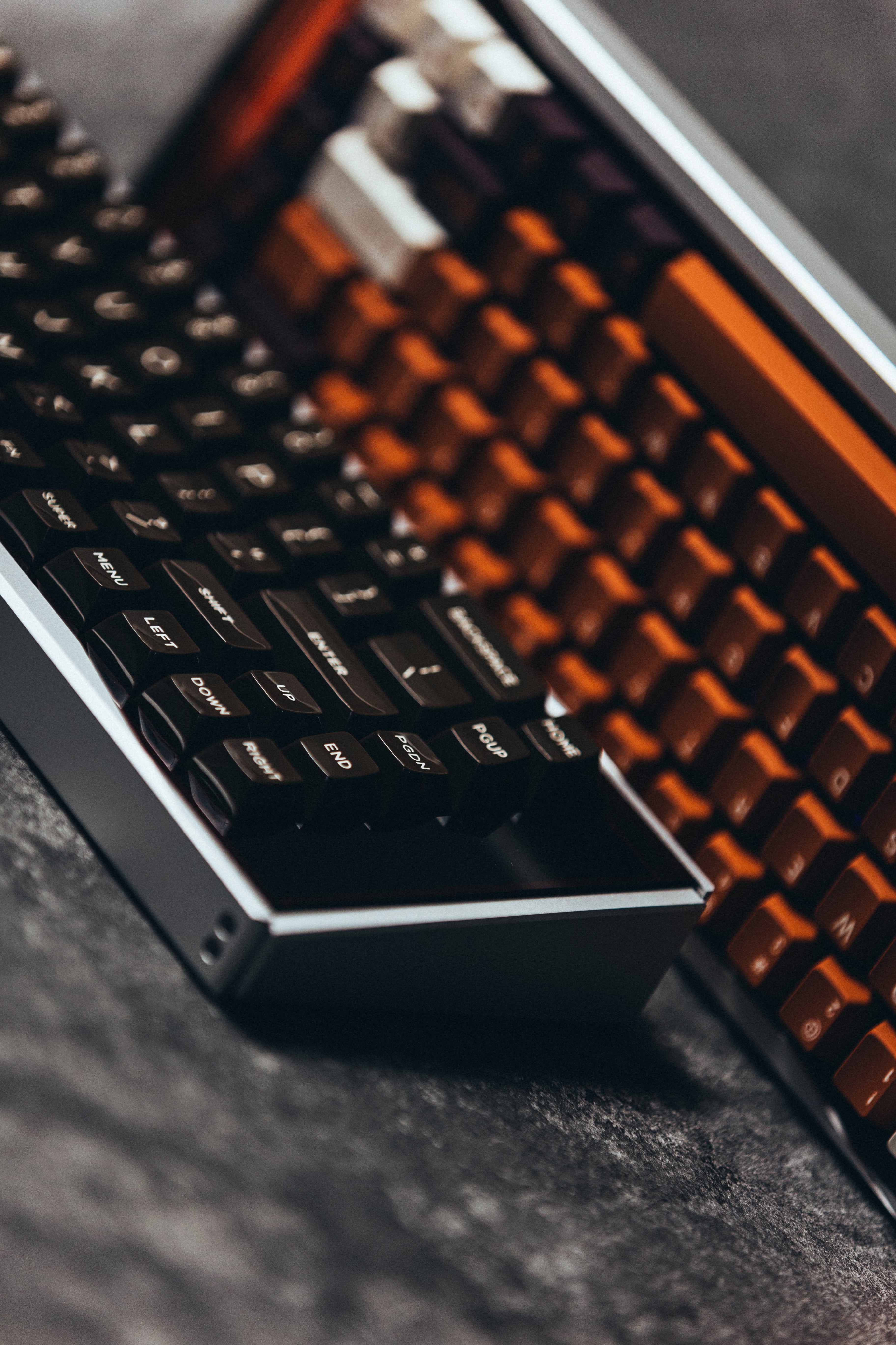 [Pre Order] Lelelab Maxum 65 Custom Keyboard Kit