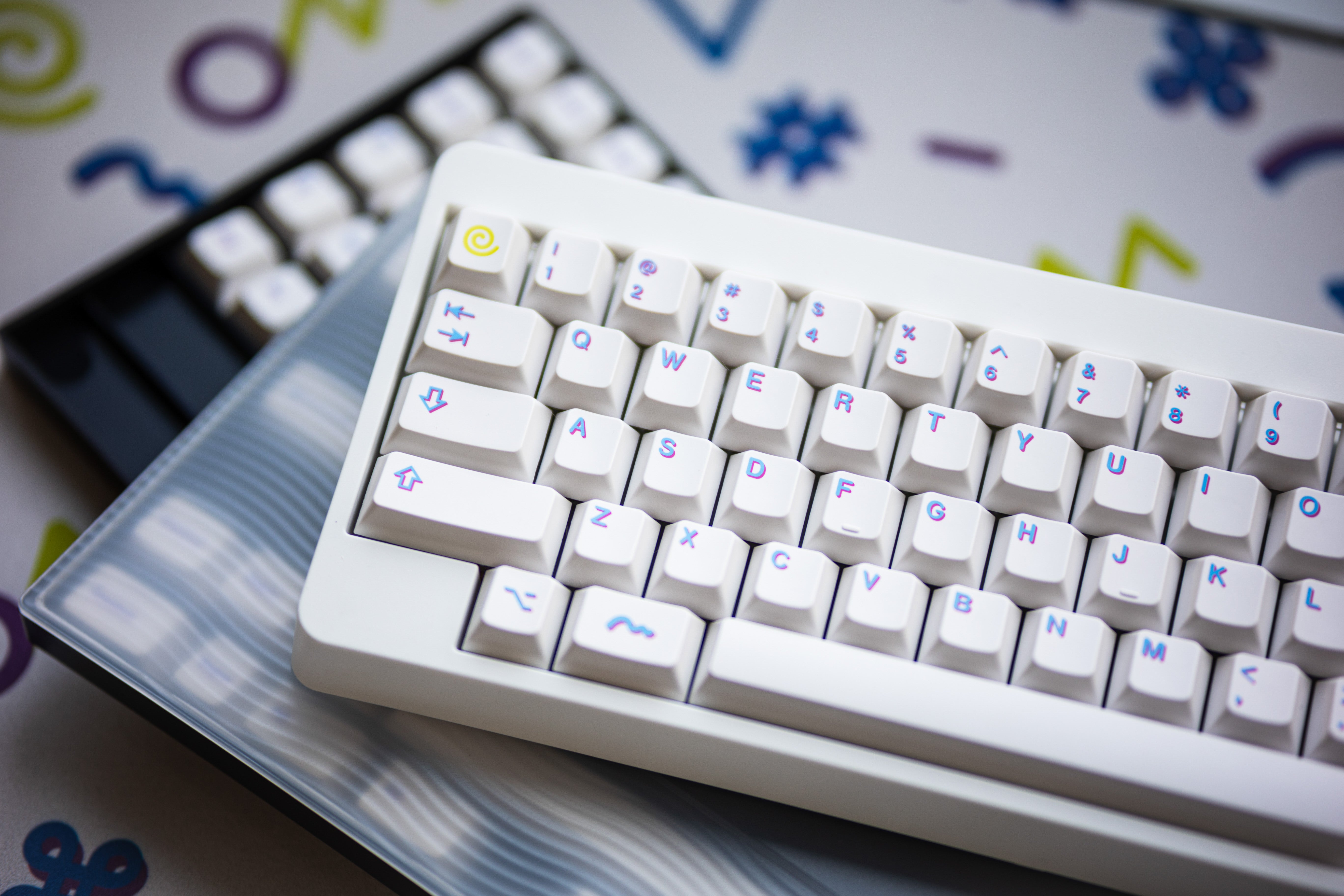 [In Stock] PBT Glitch
