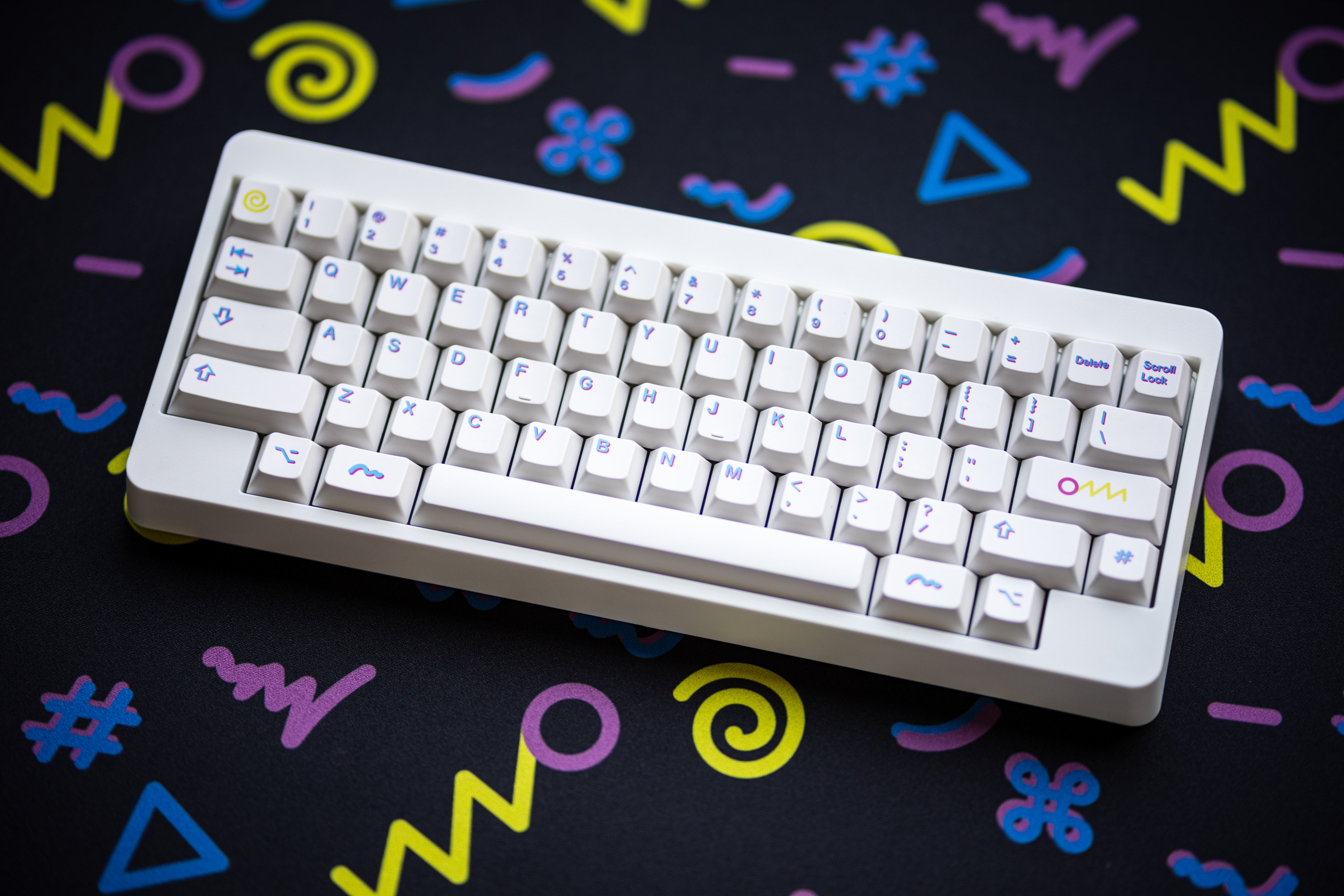 [In Stock] PBT Glitch