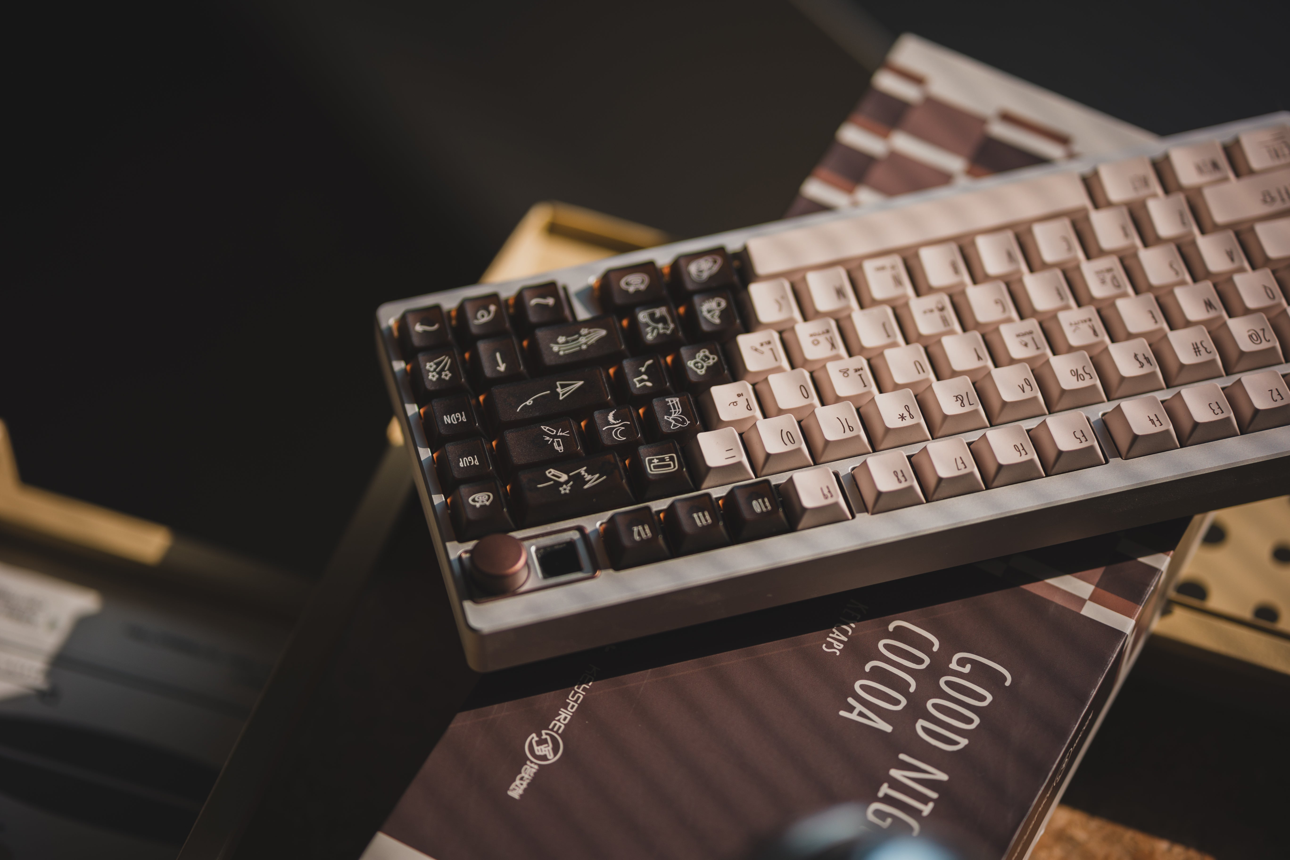 [In Stock] LeleLab x KeyTok Good Night,Cocoa Keycaps Set