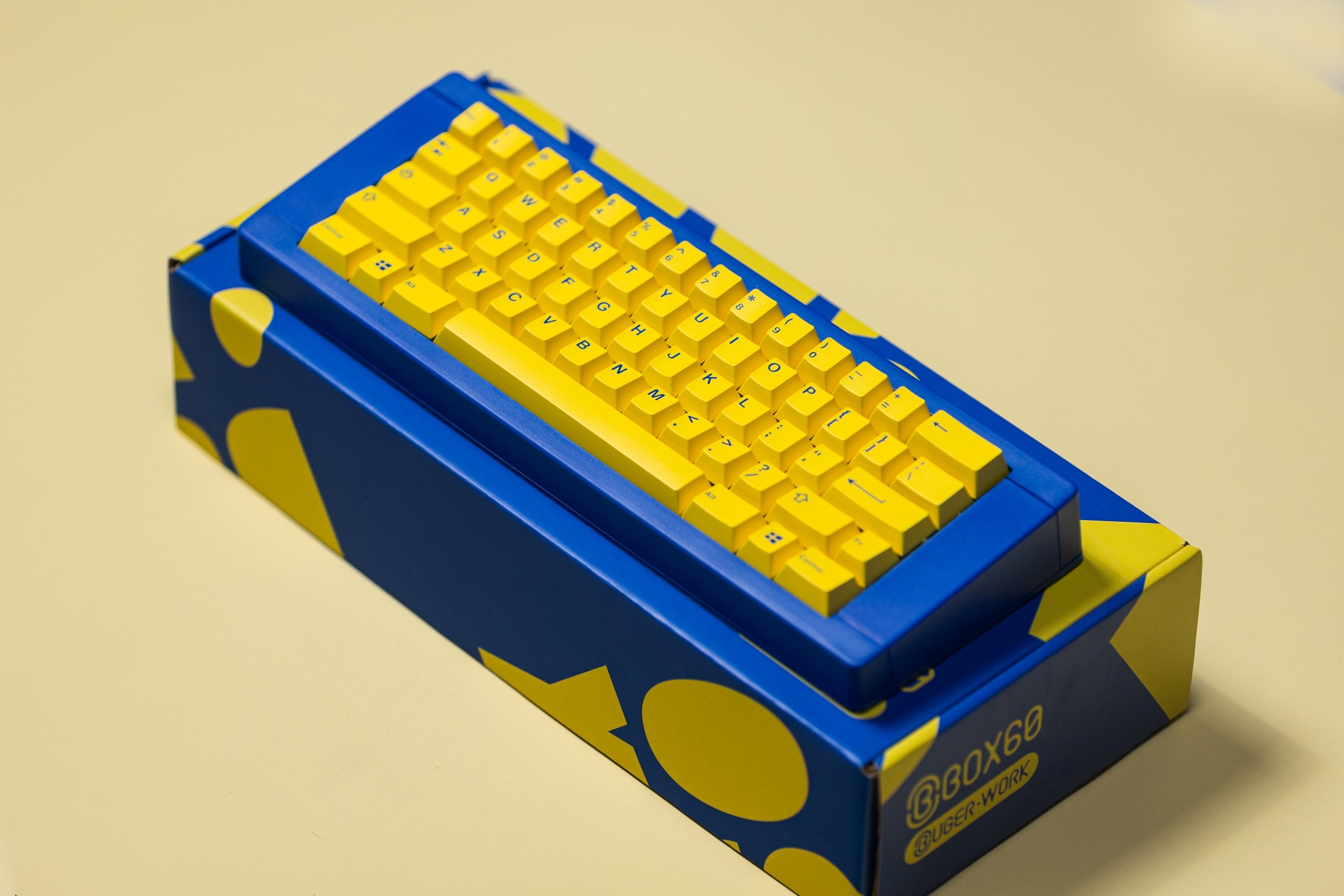[In Stock] BBOX60 iKey Yellow & Blue PreBuilt Ready-to-use Keyboard