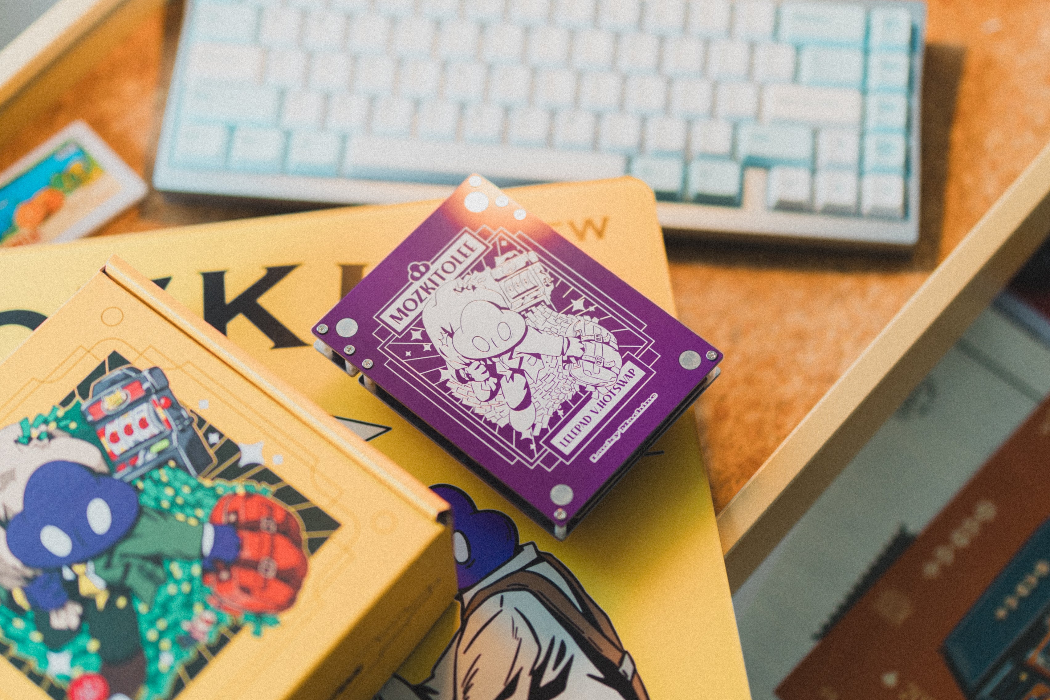 [In Stock] LeleDesign x Mozkito Leee Mechanical Numpad/Macropad