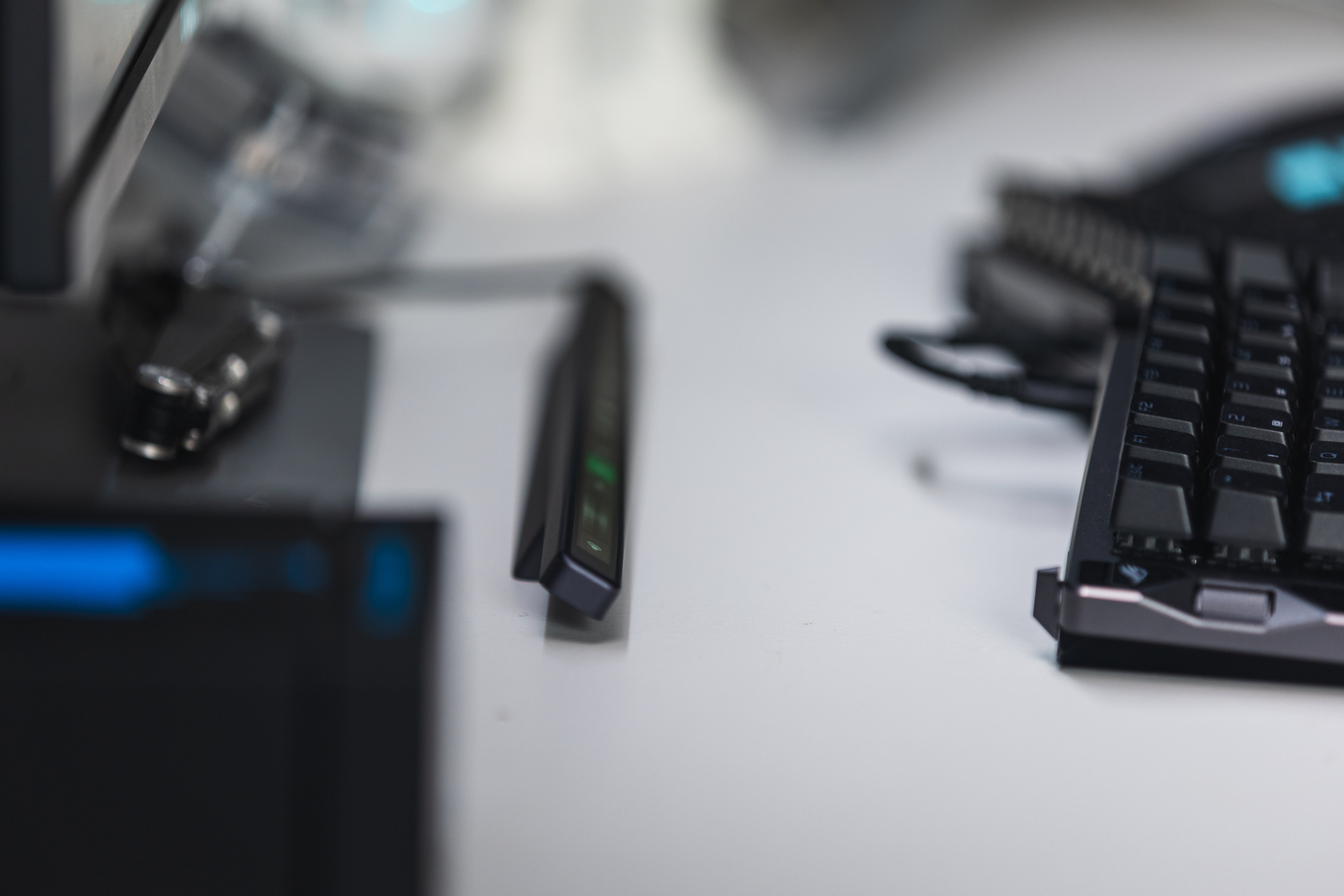 Flexbar Enilinx Bar ブラック Touch Bar Enilinx Flexbar スクリーンタッチバー