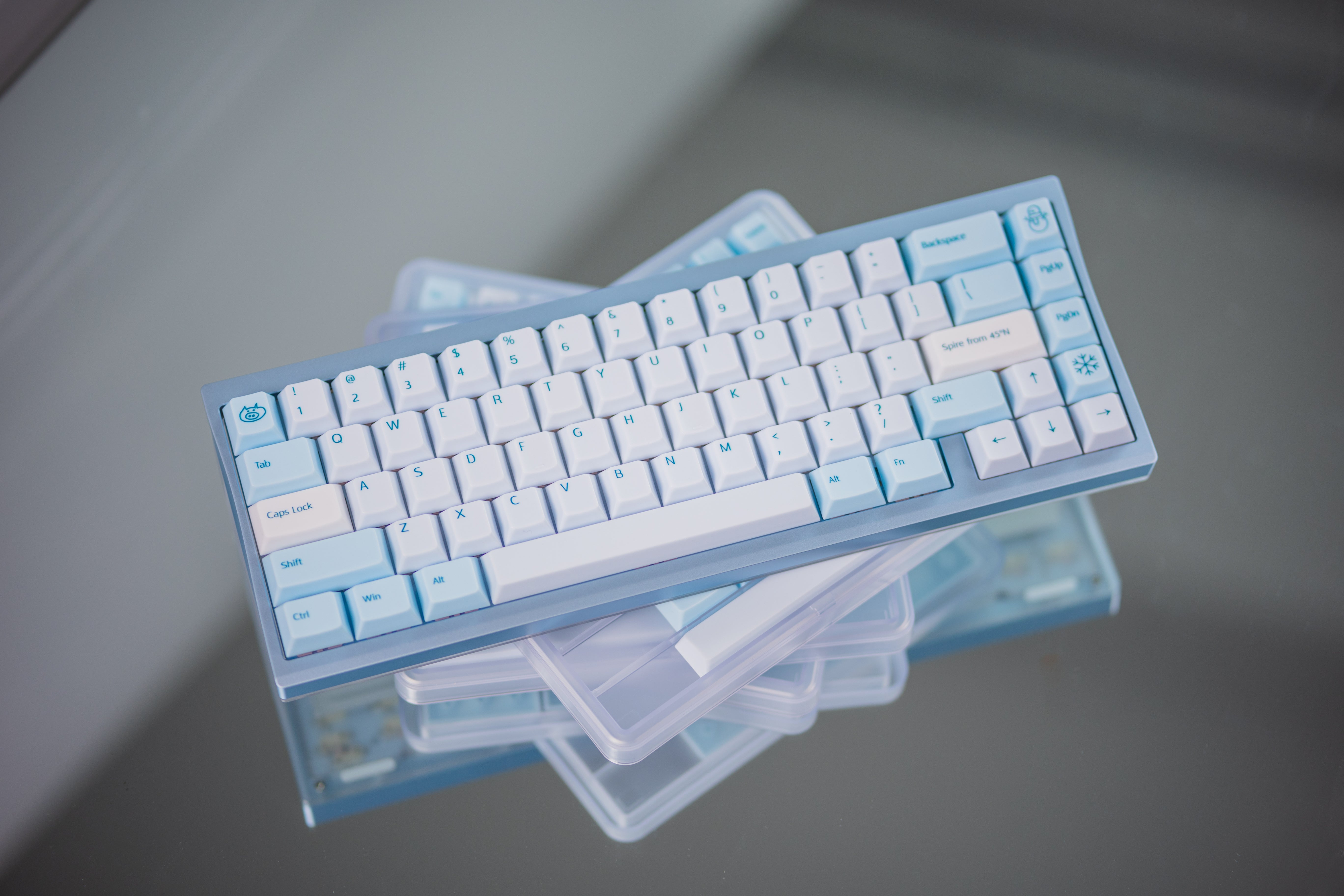 [In Stock] LeleLab x Cheese Snowspire Lake Keycaps Set