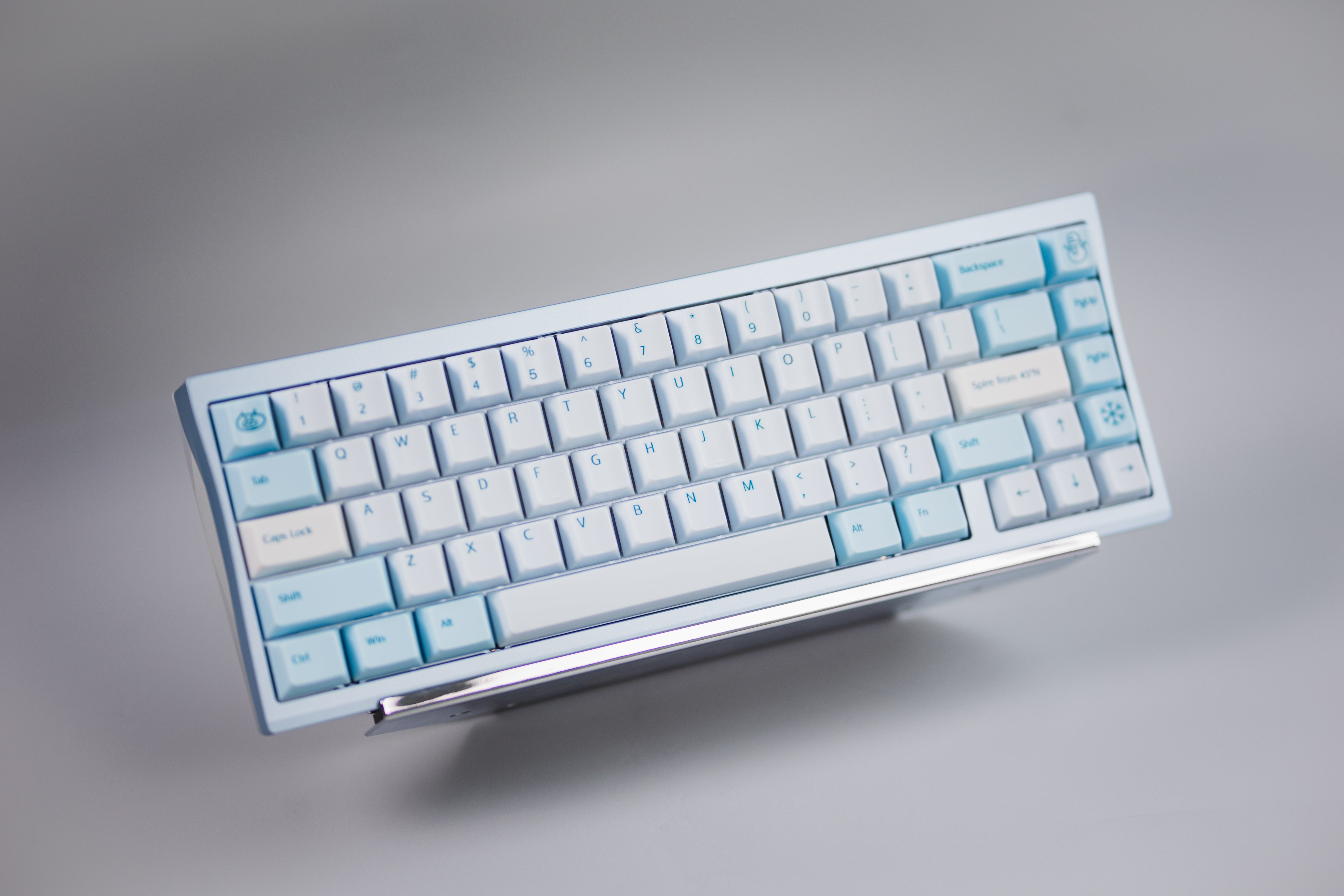 [In Stock] LeleLab x Cheese Snowspire Lake Keycaps Set