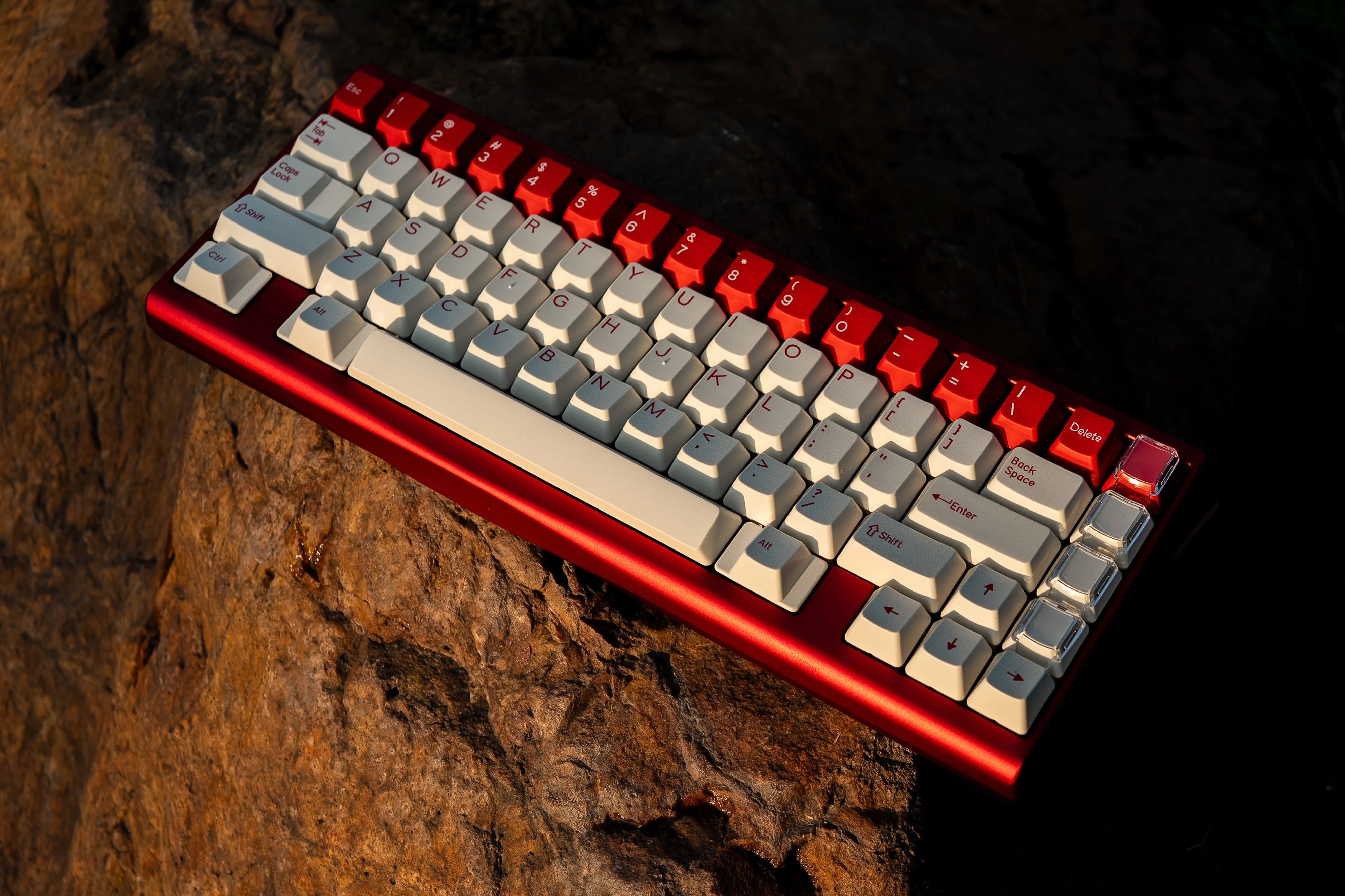 [Pre Order] Smoke65% by Sensy