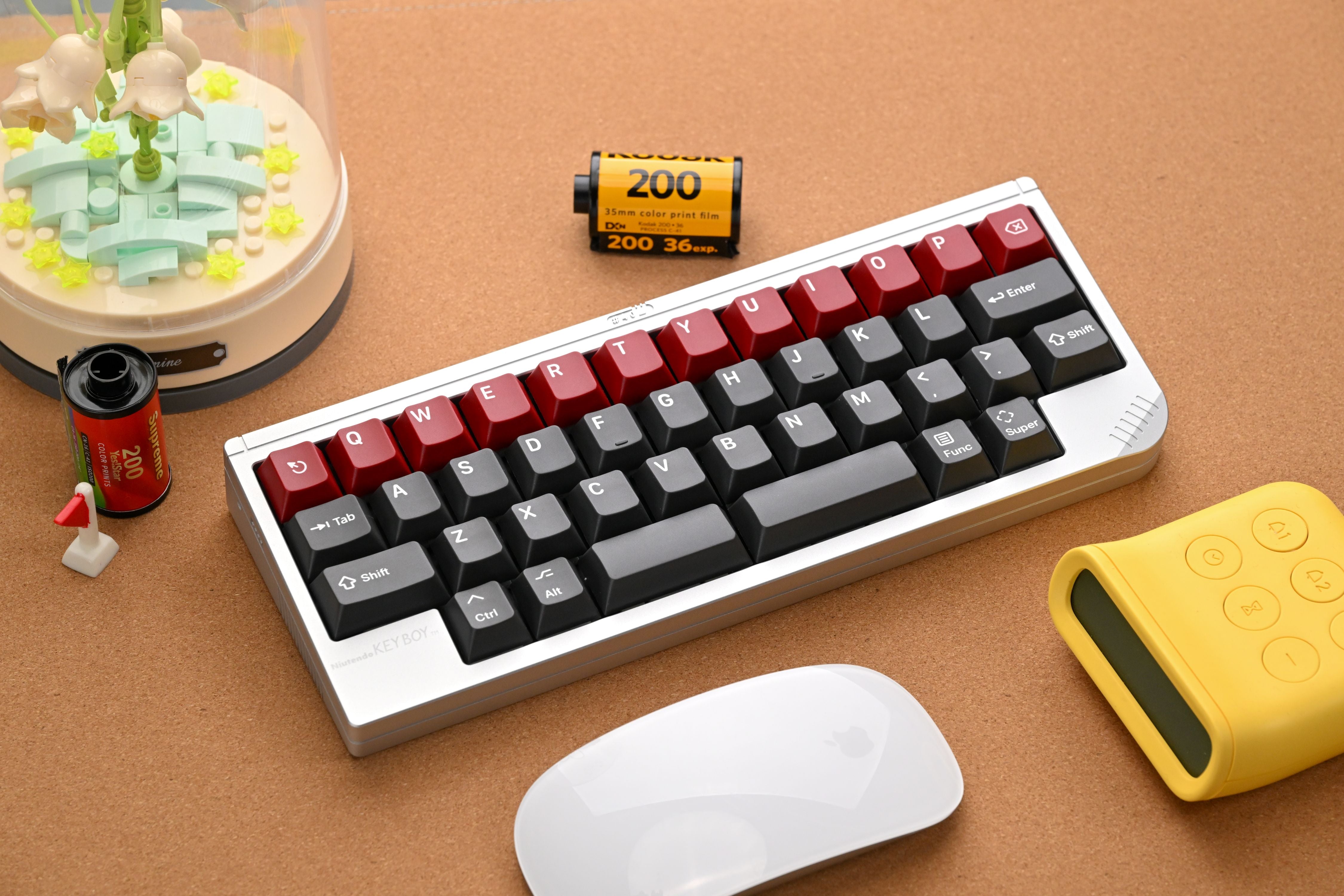 [In Stock] KAP Grey Alert PBT Double-Shot Keycap Set