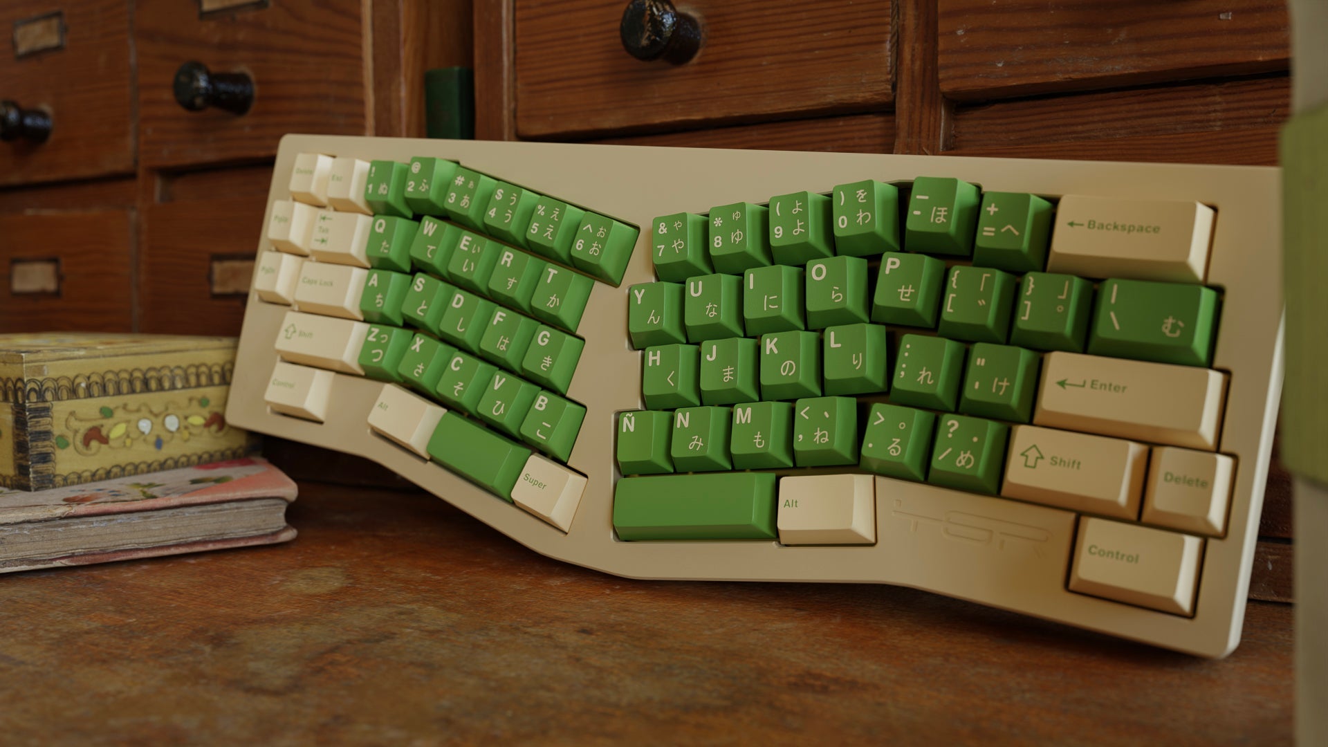 [In Stock] GMK Cream Matcha