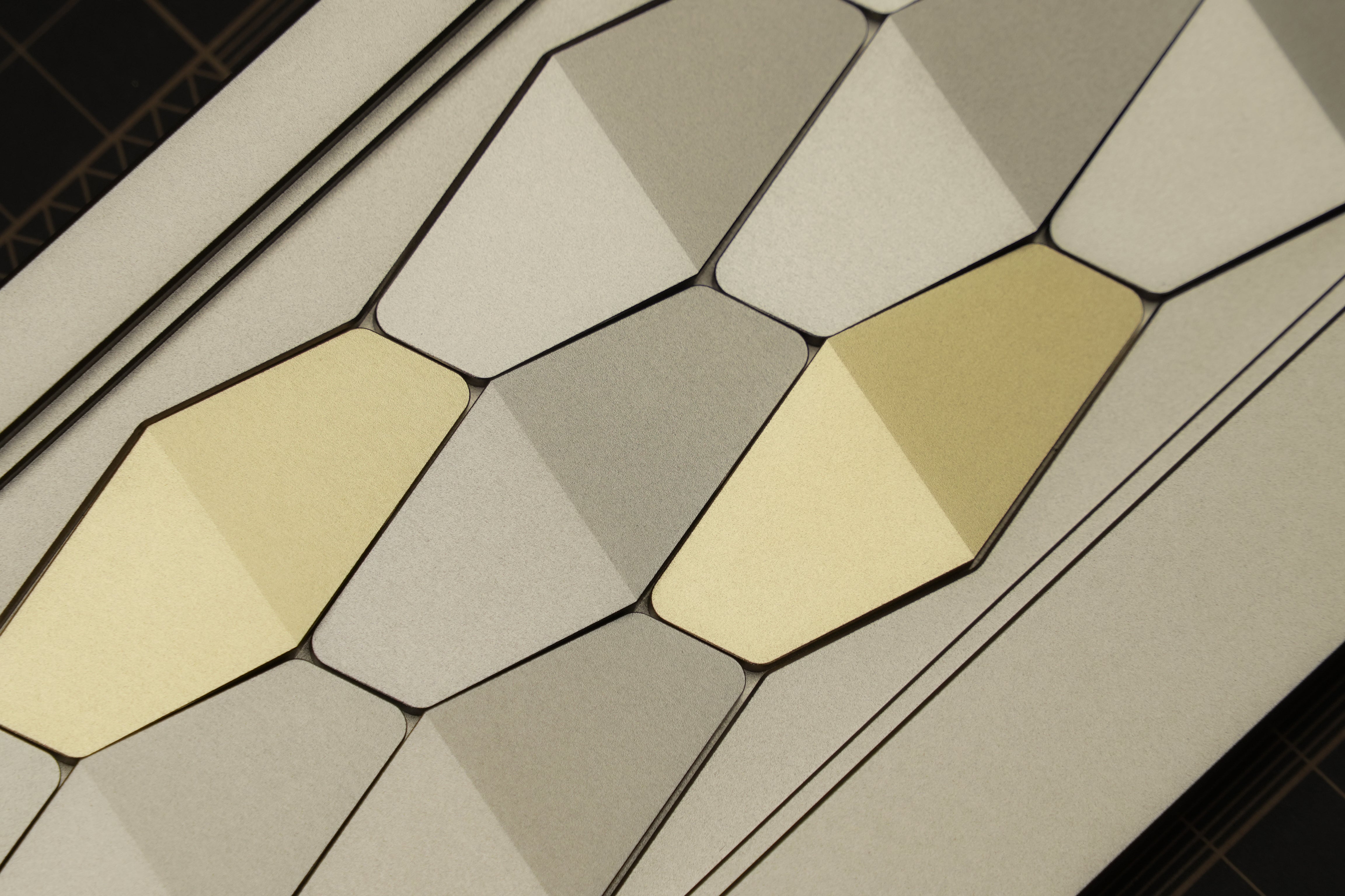 [In Stock] Dragon Scales Wrist Rest 65%-Silicone Connector Version