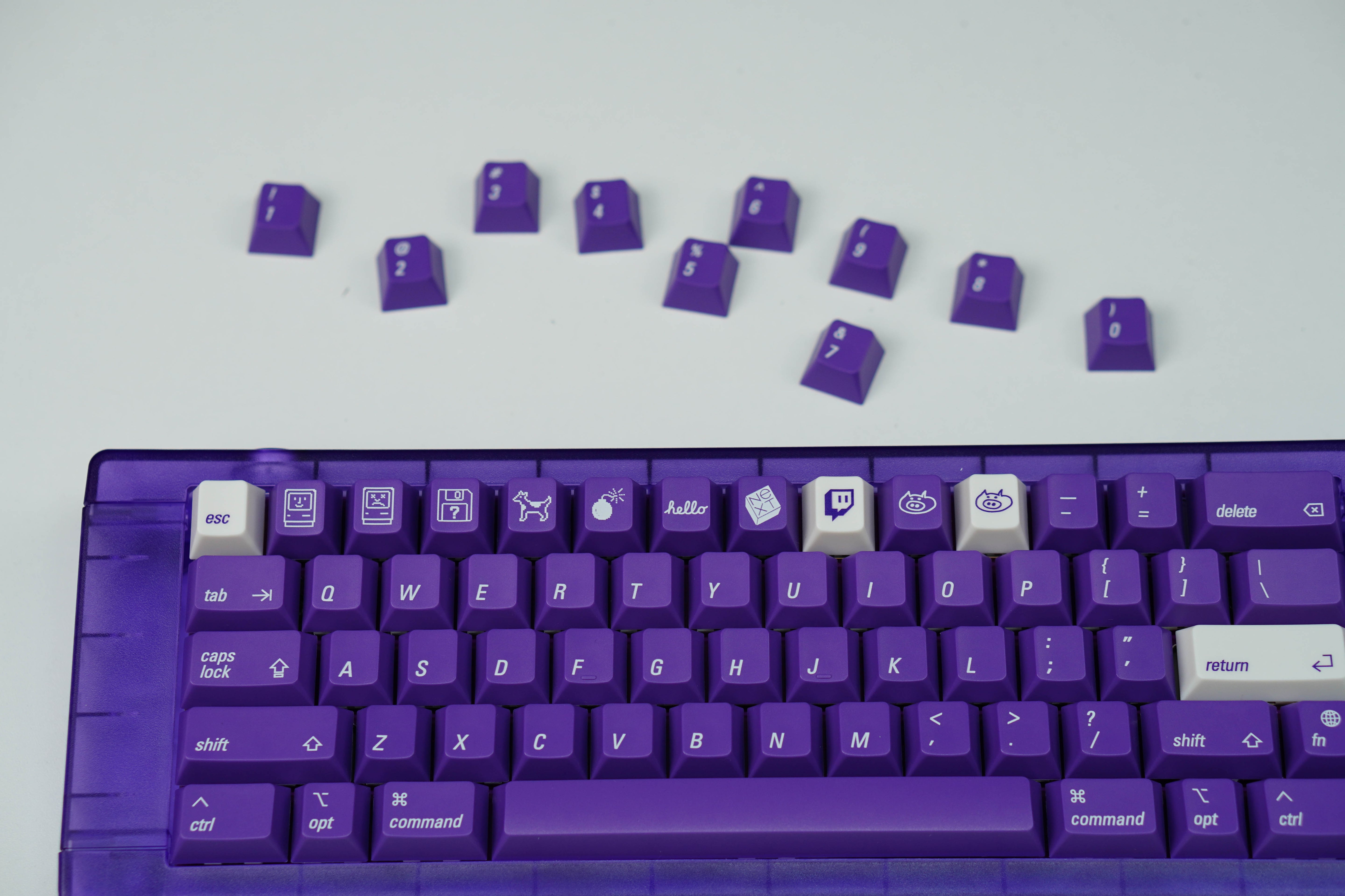 [In Stock] BBOX60 Cyberspace Translucent Purple PreBuilt Ready-to-use Keyboard