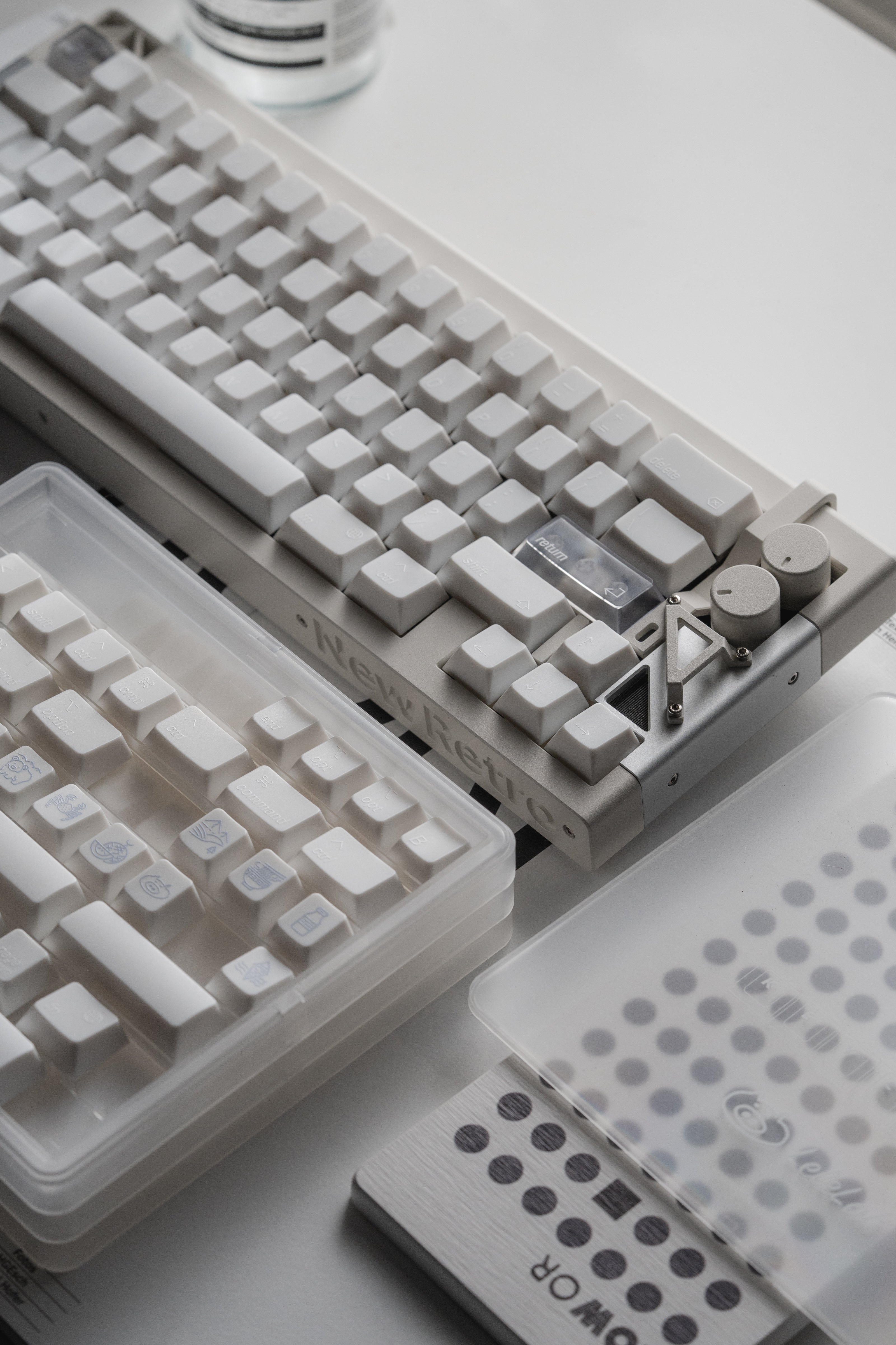 [In Stock] LeleLab Hokkaido White Keycap Set