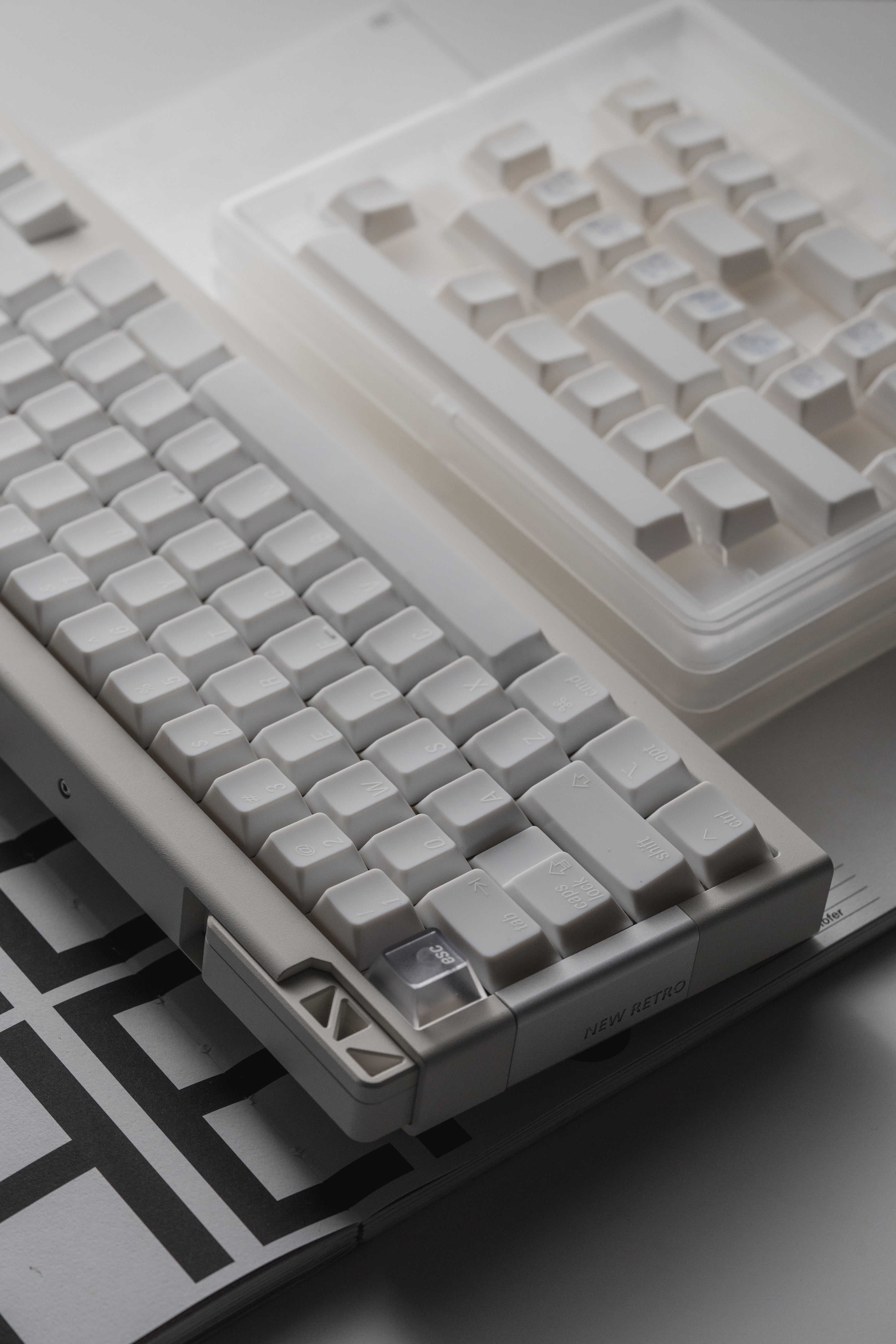 [In Stock] LeleLab Hokkaido White Keycap Set