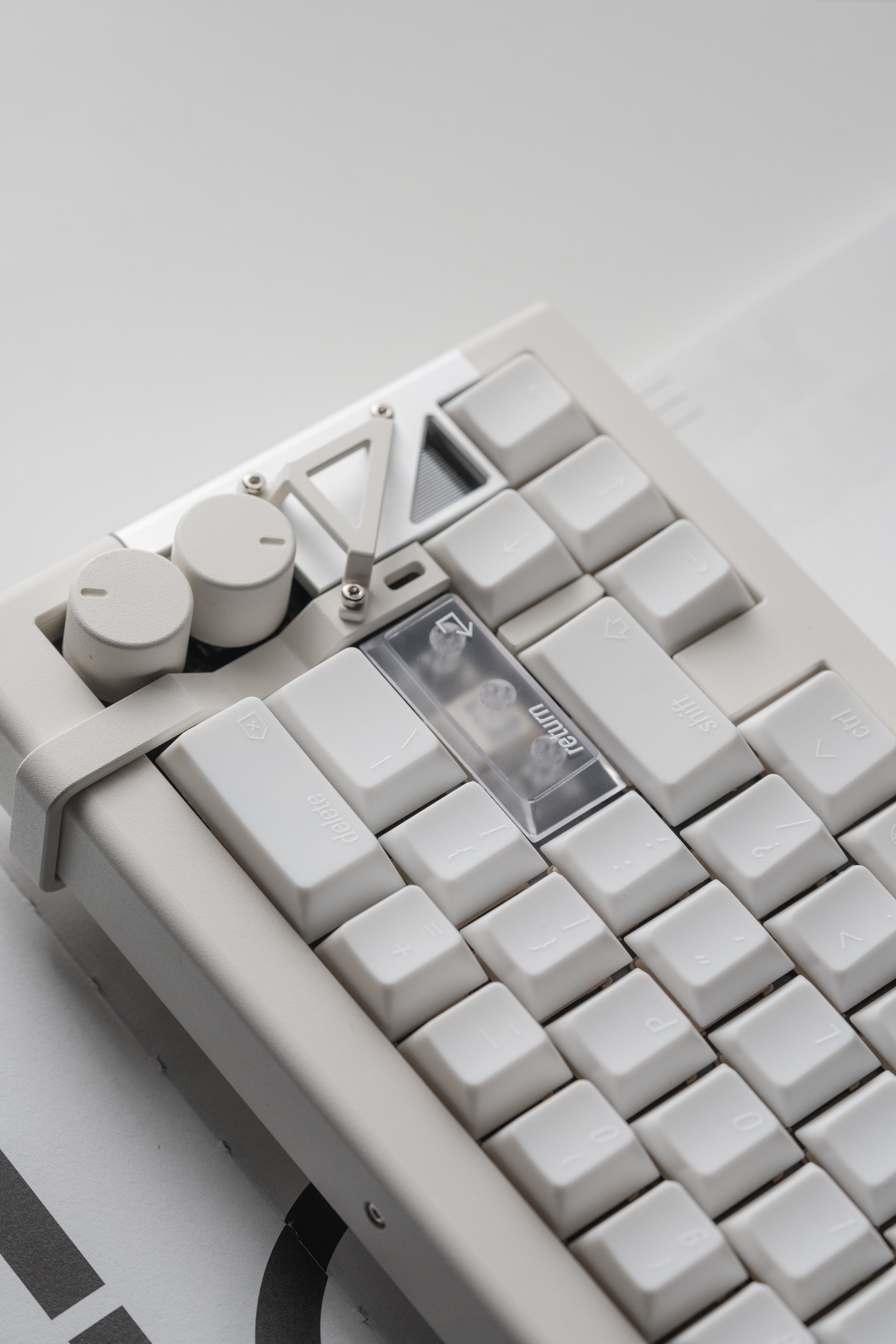 [In Stock] LeleLab Hokkaido White Keycap Set