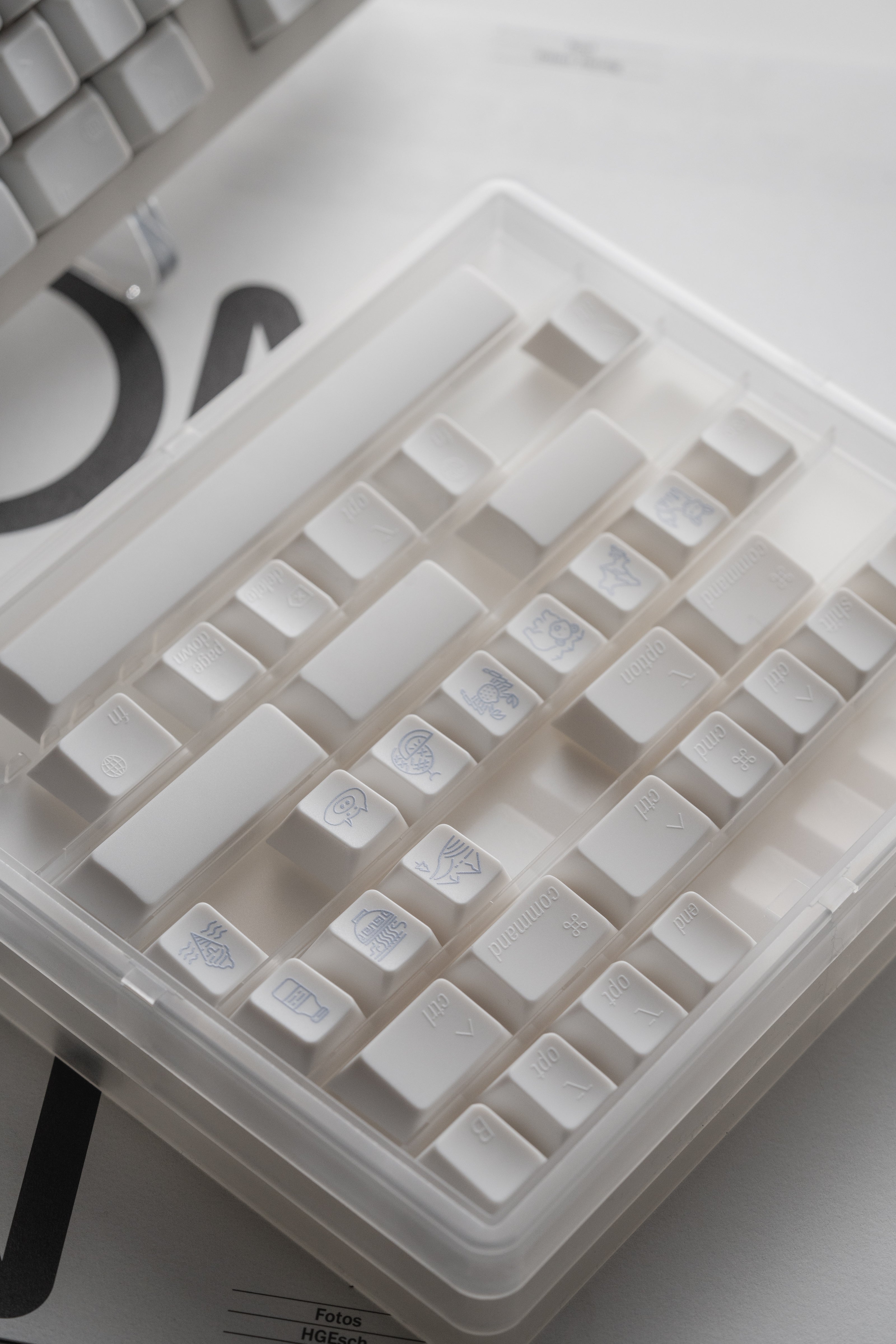 [In Stock] LeleLab Hokkaido White Keycap Set