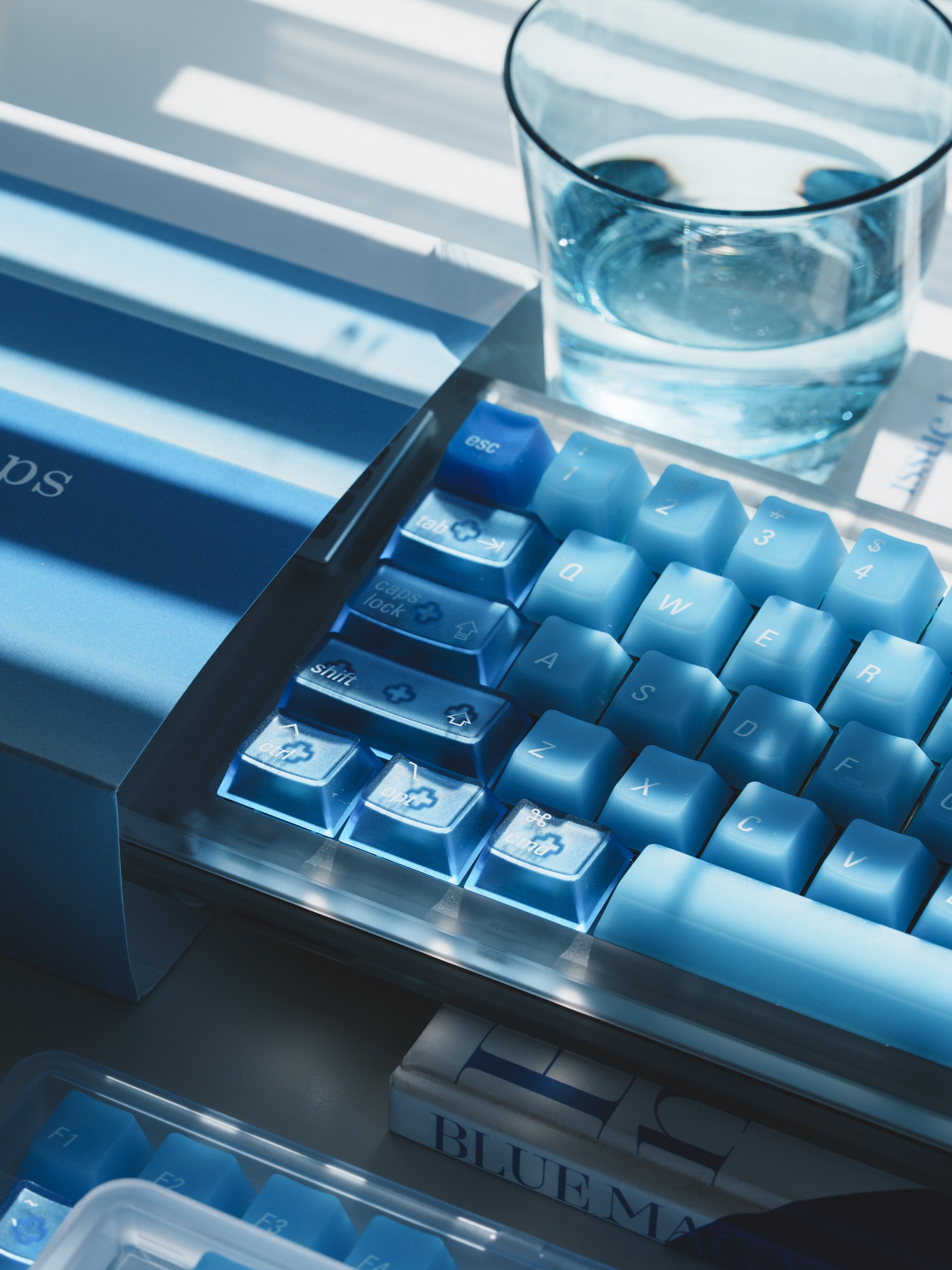 [In Stock] LeleDesign Ocean Blue Cherry Profile Keycaps Set