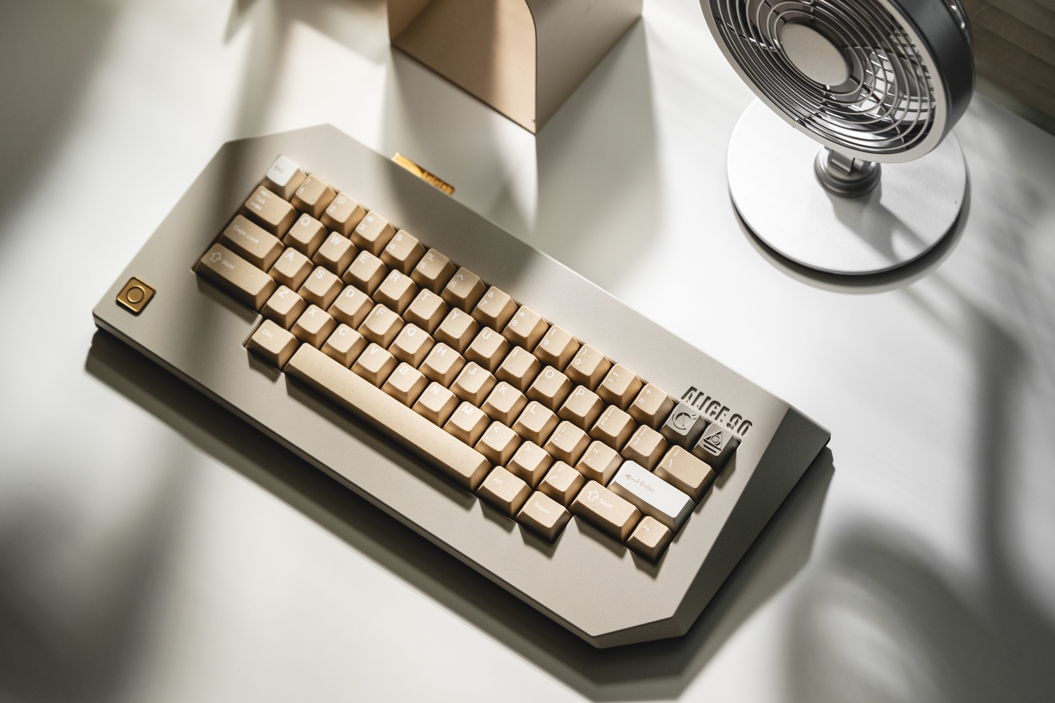 [In Stock] Lelelab Matra Alice 90 Retro Mechanical Keyboard Kit