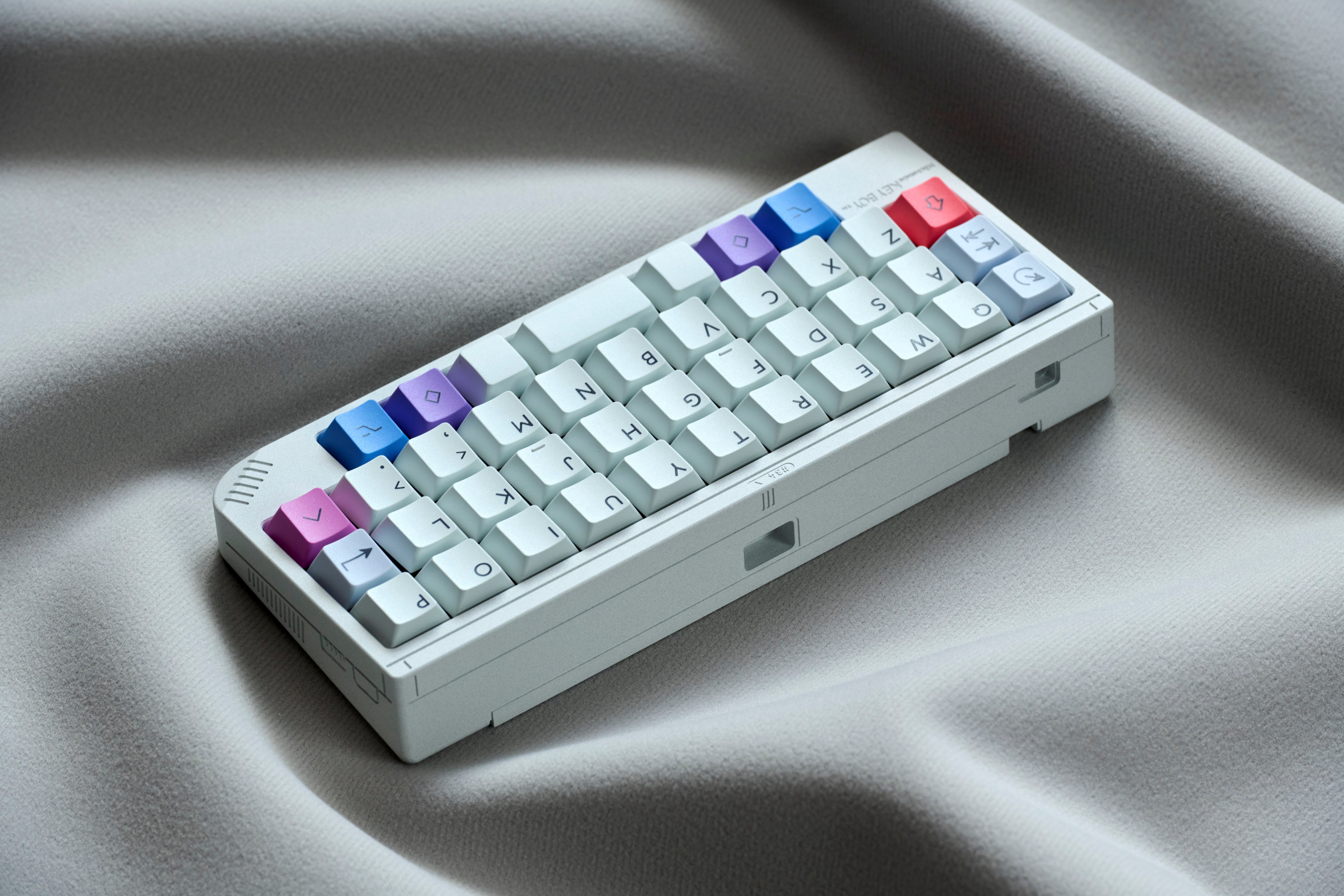 [Pre-Order] GB34 40% Keyboard Kit by Niuniu