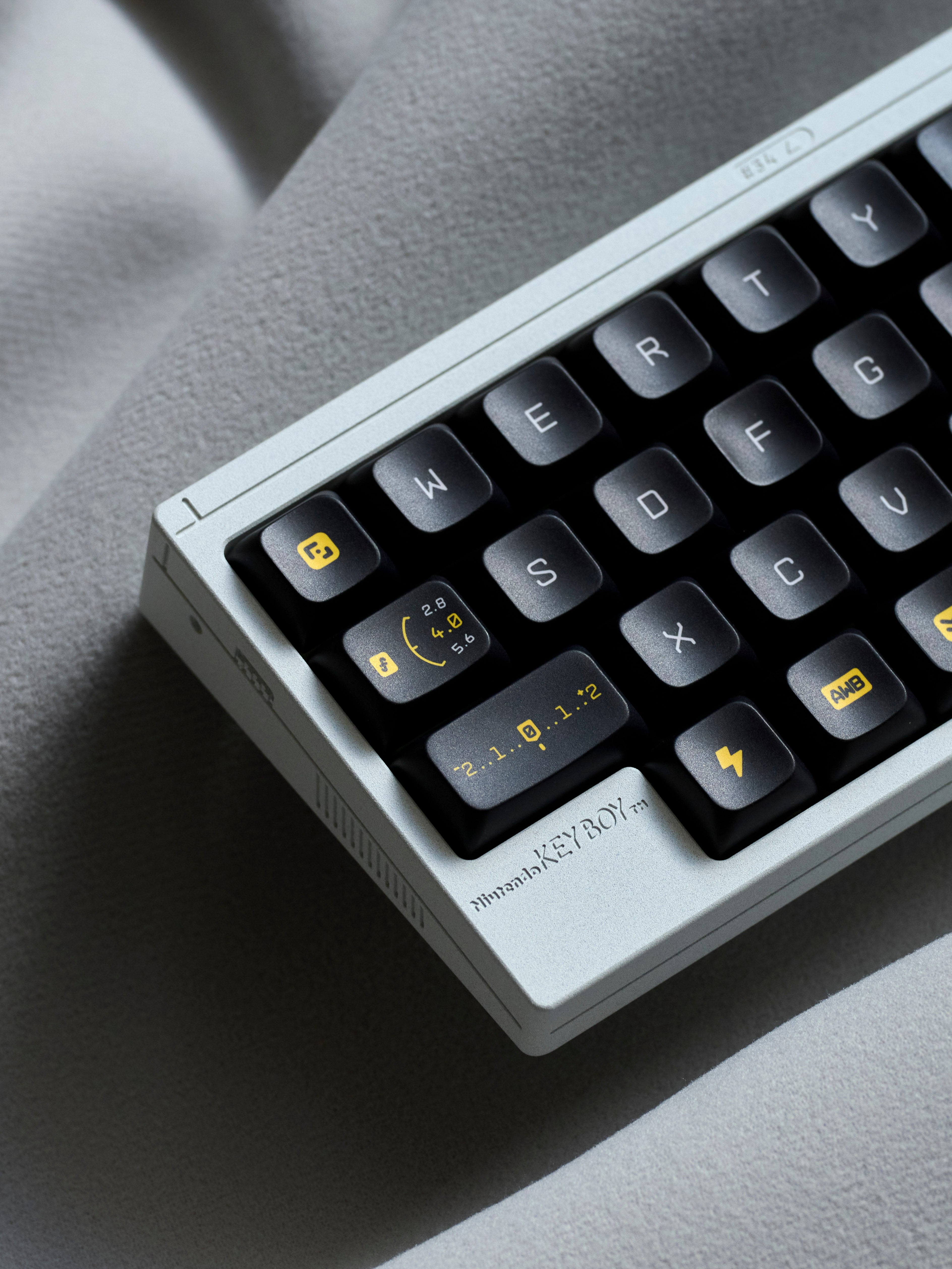 [Pre-Order] GB34 40% Keyboard Kit by Niuniu