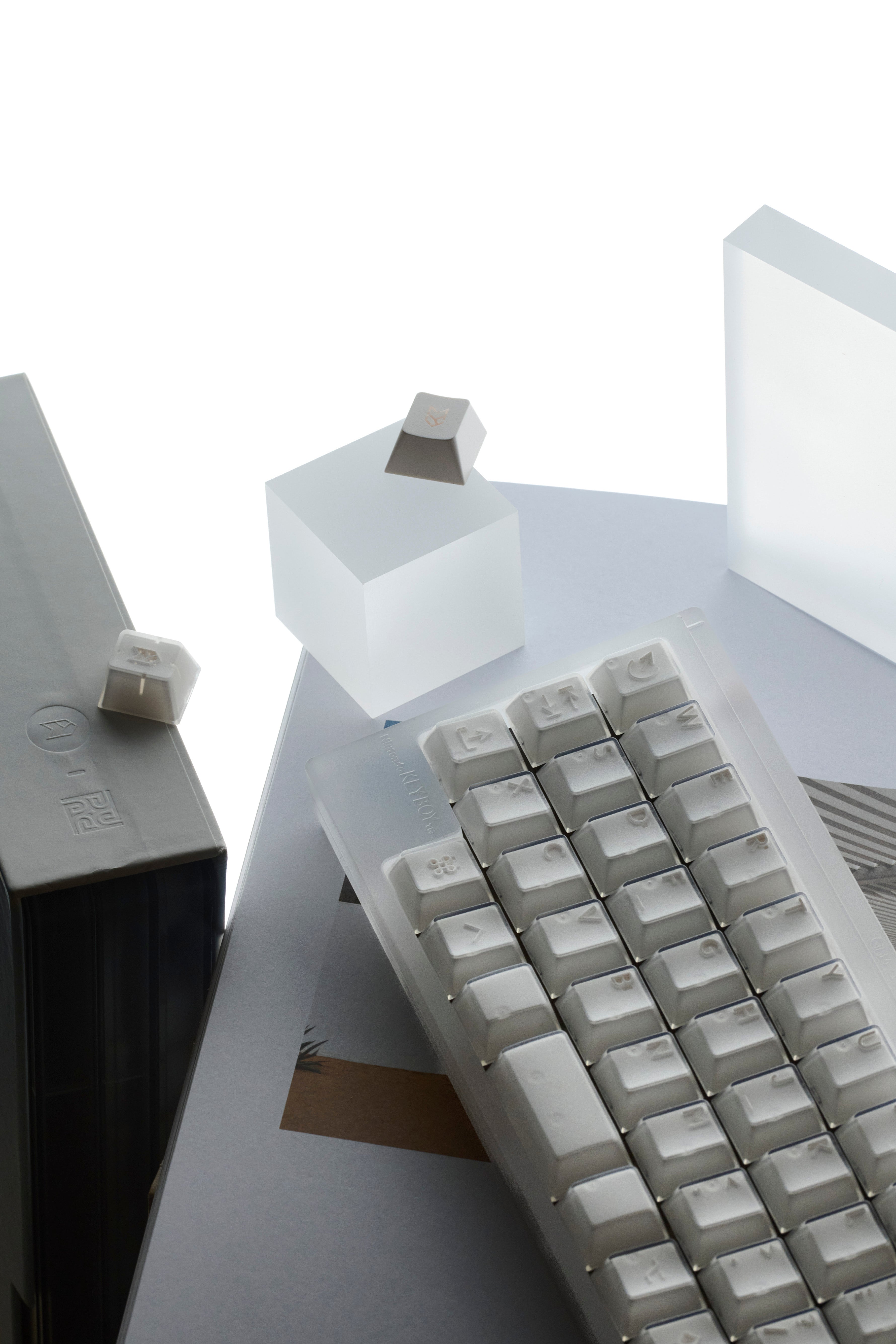 [Pre-Order] GB34 40% Keyboard Kit by Niuniu