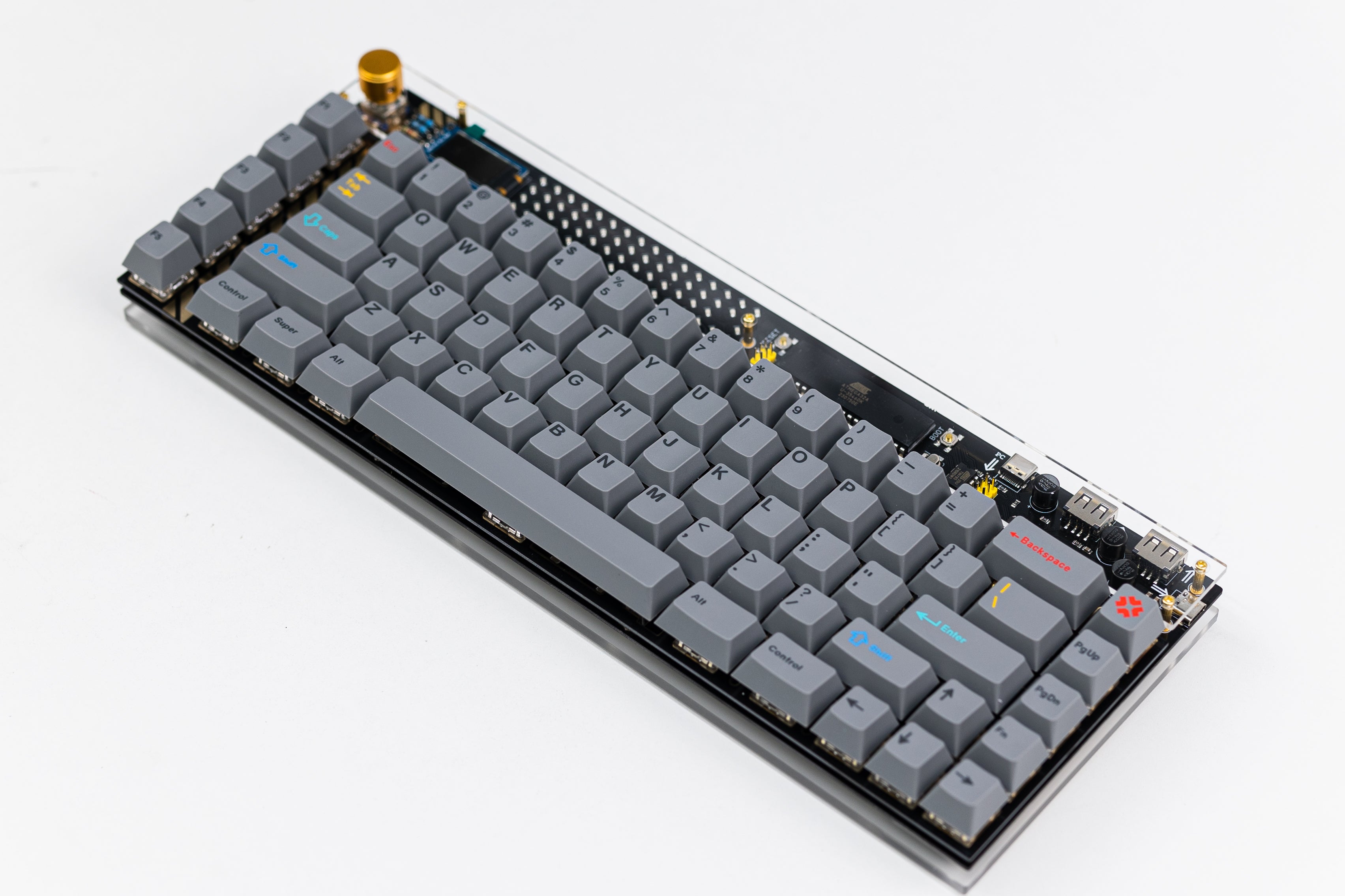 In Stock] Lelelab Y2K 76 x GMK Dualshot R2 PreBuilt Ready-to-use Keyb