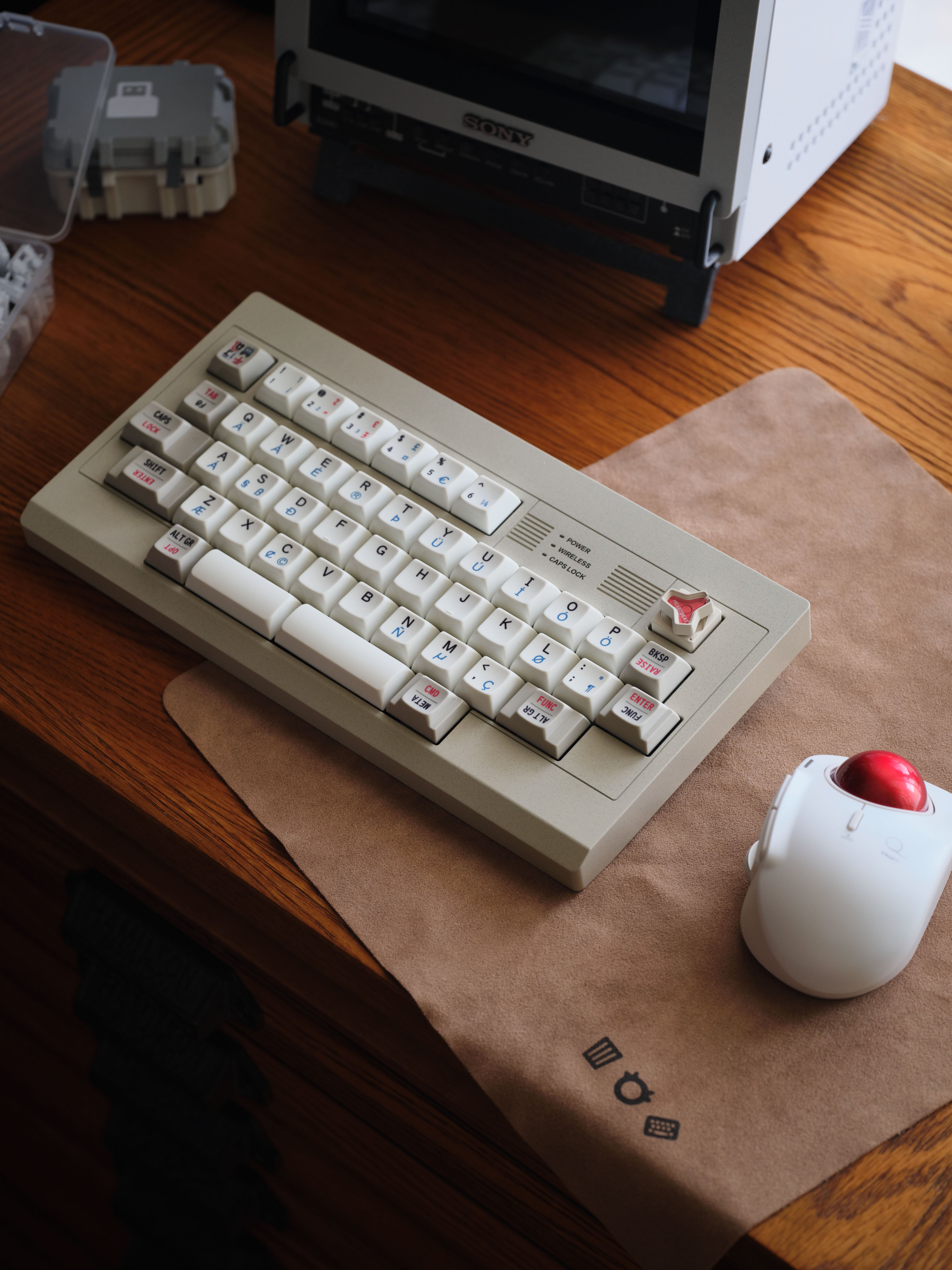 Pre-Order] HX-40 40% Mechanical Electro-capacitive Keyboard Kit by Ni