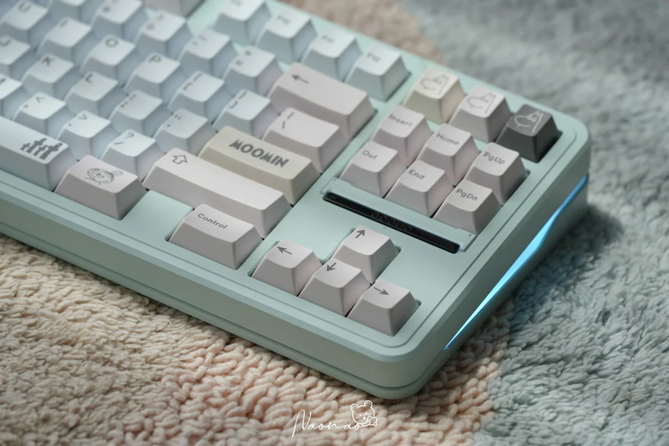 [In Stock] Space80: Apollo’s Cyber Armor keyboard kit By Gray Studio