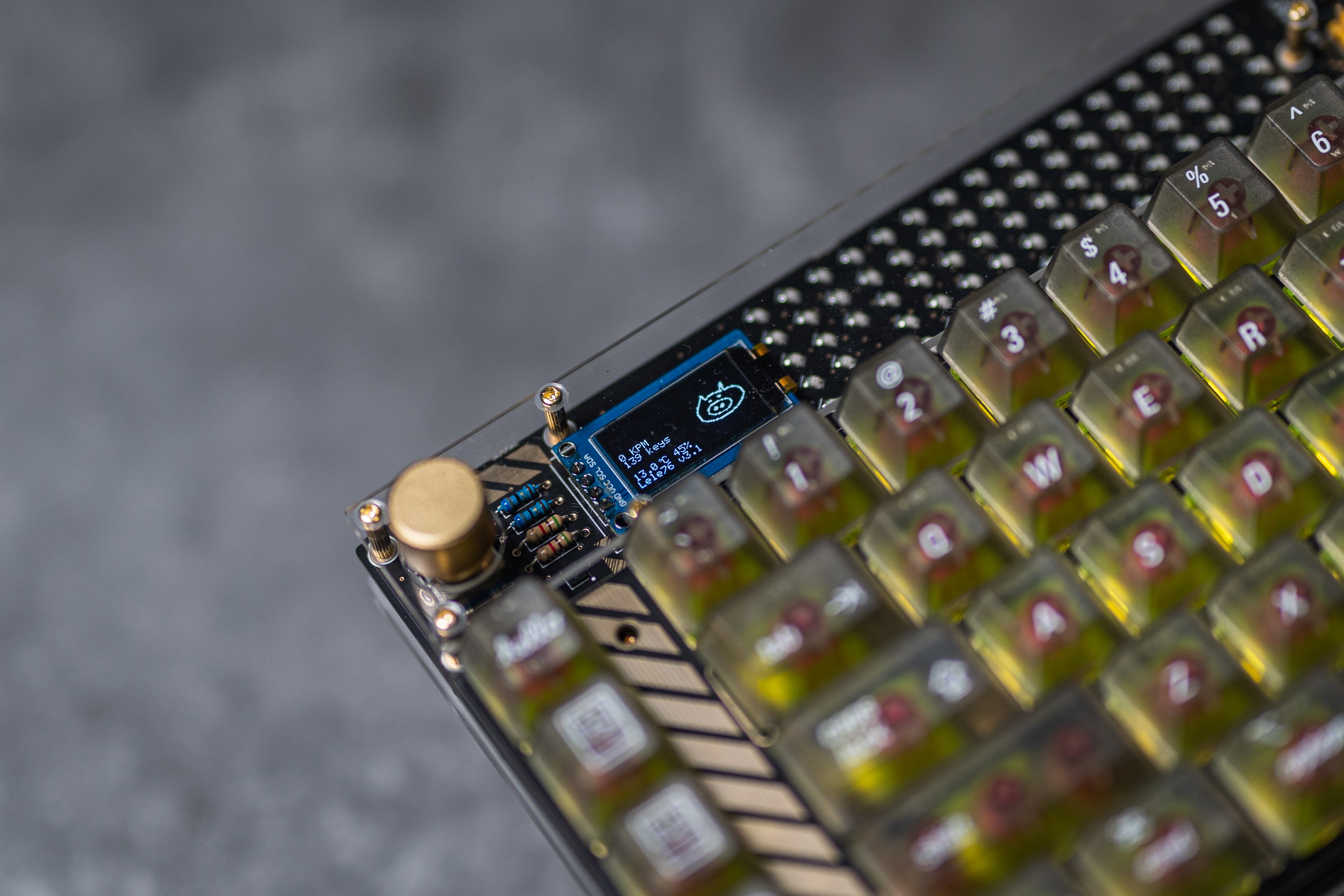 In Stock] Lelelab Y2K 76 Hotswap Mechanical Keyboard Kit