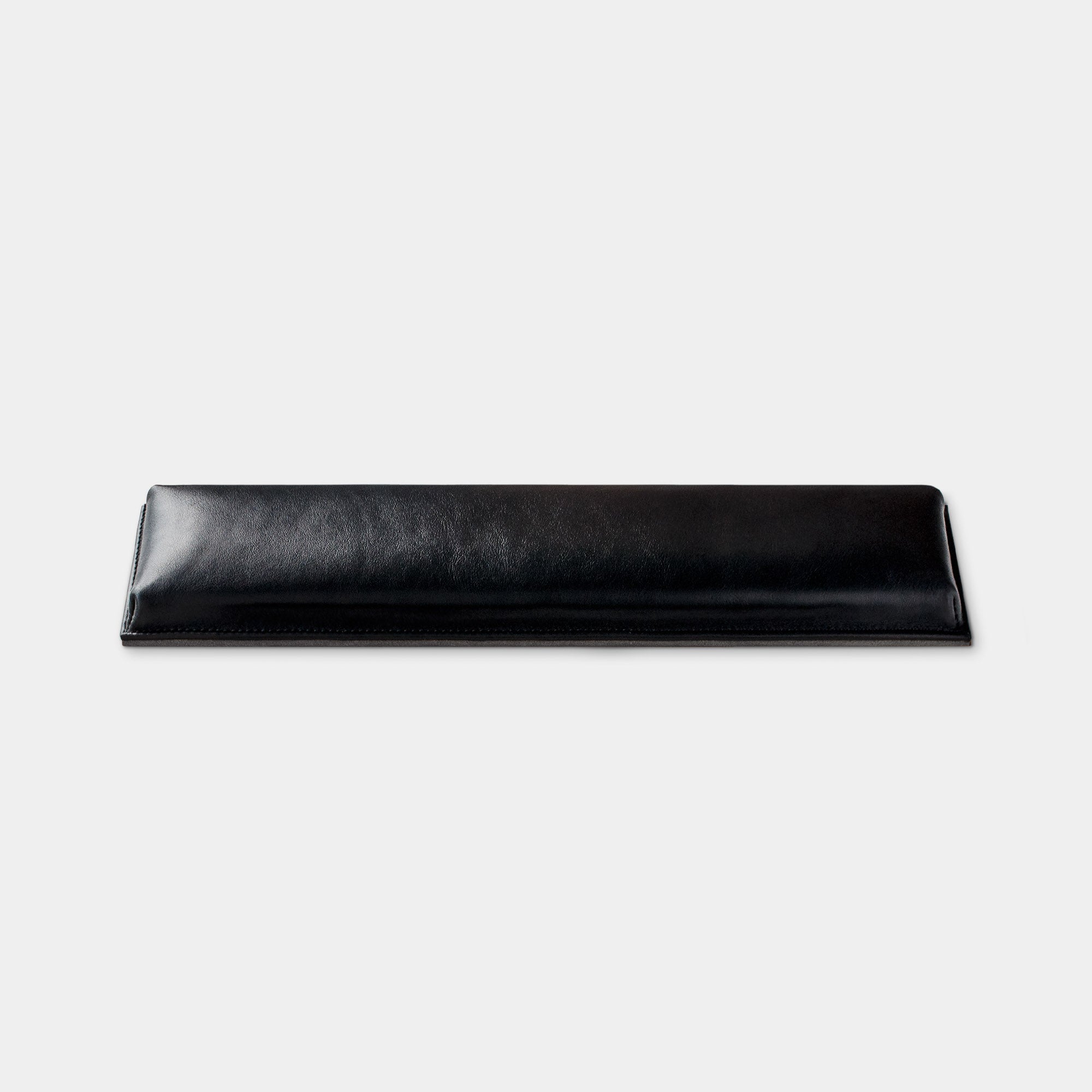 [Group Buy] Turbulent Labs x SLK Dessau Leather Accessories